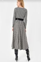 Genel Markalar Kadın Büyük Beden Kazayağı Desen Süet Kumaş Full Likralı Kemer Dahil Elbise Boy 120cm - 3