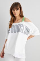 Cool & Sexy Kadın Ekru Önü Baskılı Tek Omuz Salaş T-shirt MF565 - 2