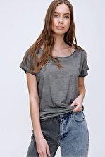 Trend Alaçatı Stili Kadın Antrasit Lazer Kesimli Yağ Yıkamalı T-Shirt MDA-1118 - 3