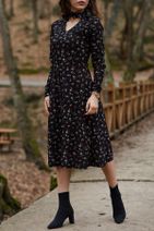 XHAN Kadın Yakası Bağlamalı Çiçek Desenli Elbise 9KXK6-40500-02 - 2