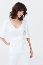 İpekyol Kadın Kırık Beyaz Kırık Kuşaklı V Yaka Bluz IS1190070053096 - 1