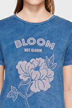 Mavi Kadın Bloom Baskılı Mavi T-shirt 167394-27095 - 5