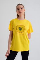b-fit Kadın Kısa Kollu Baskılı T-shirt Wormie Elma Kurdu - Sarı - 2