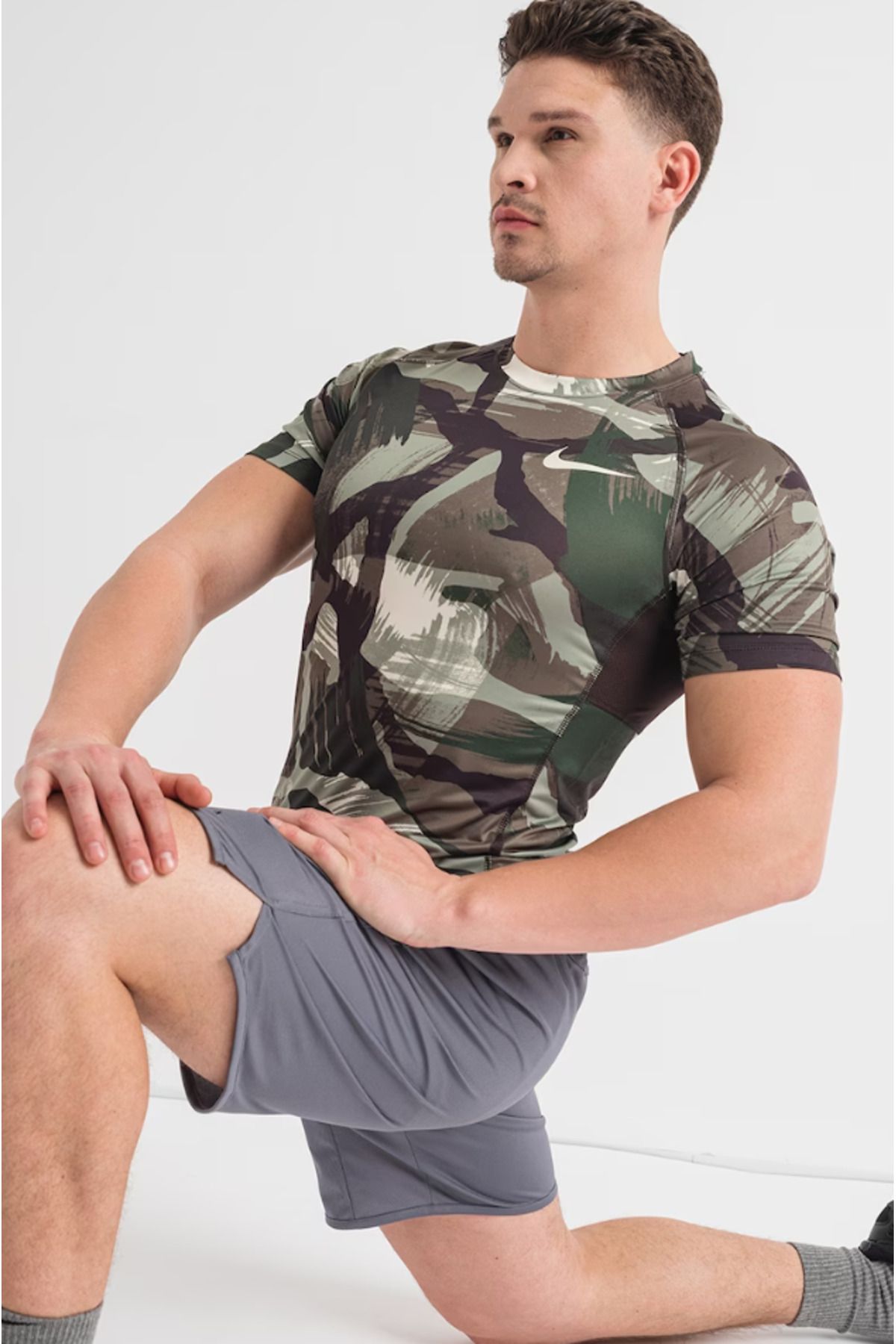 Nike Pro Dri-FIT Men's Tight-Fit Short-Sleeve Top - Trendyol