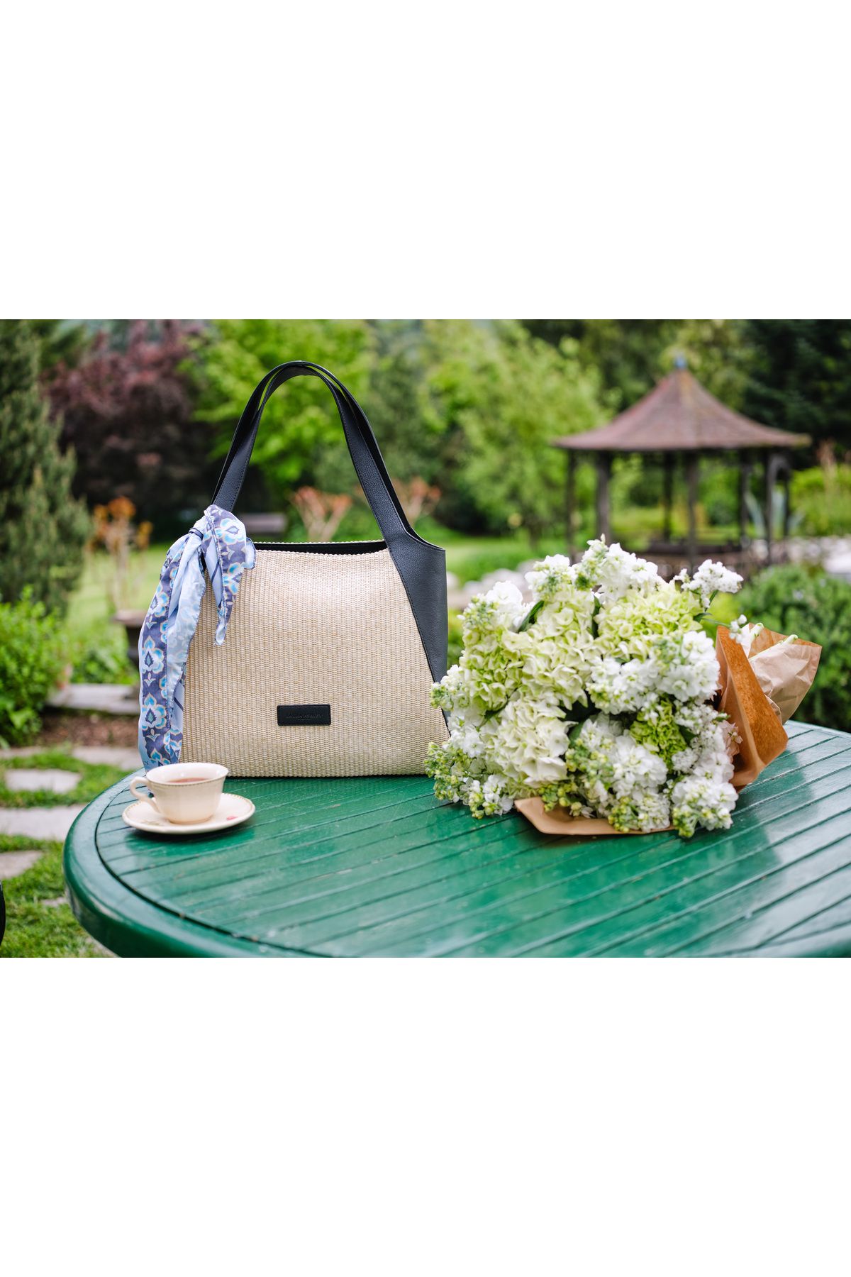 Laura ashley tote new arrivals