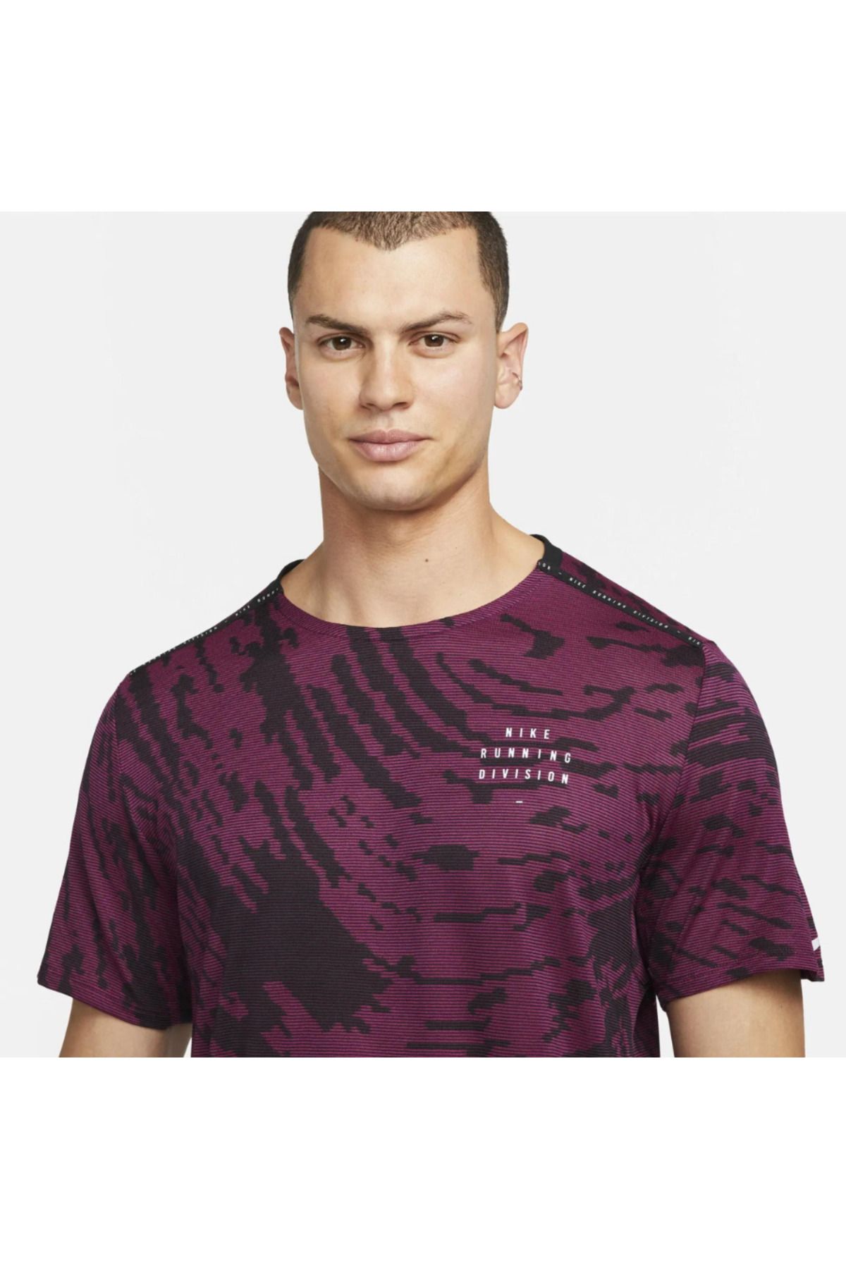 Purple outlet nike tee