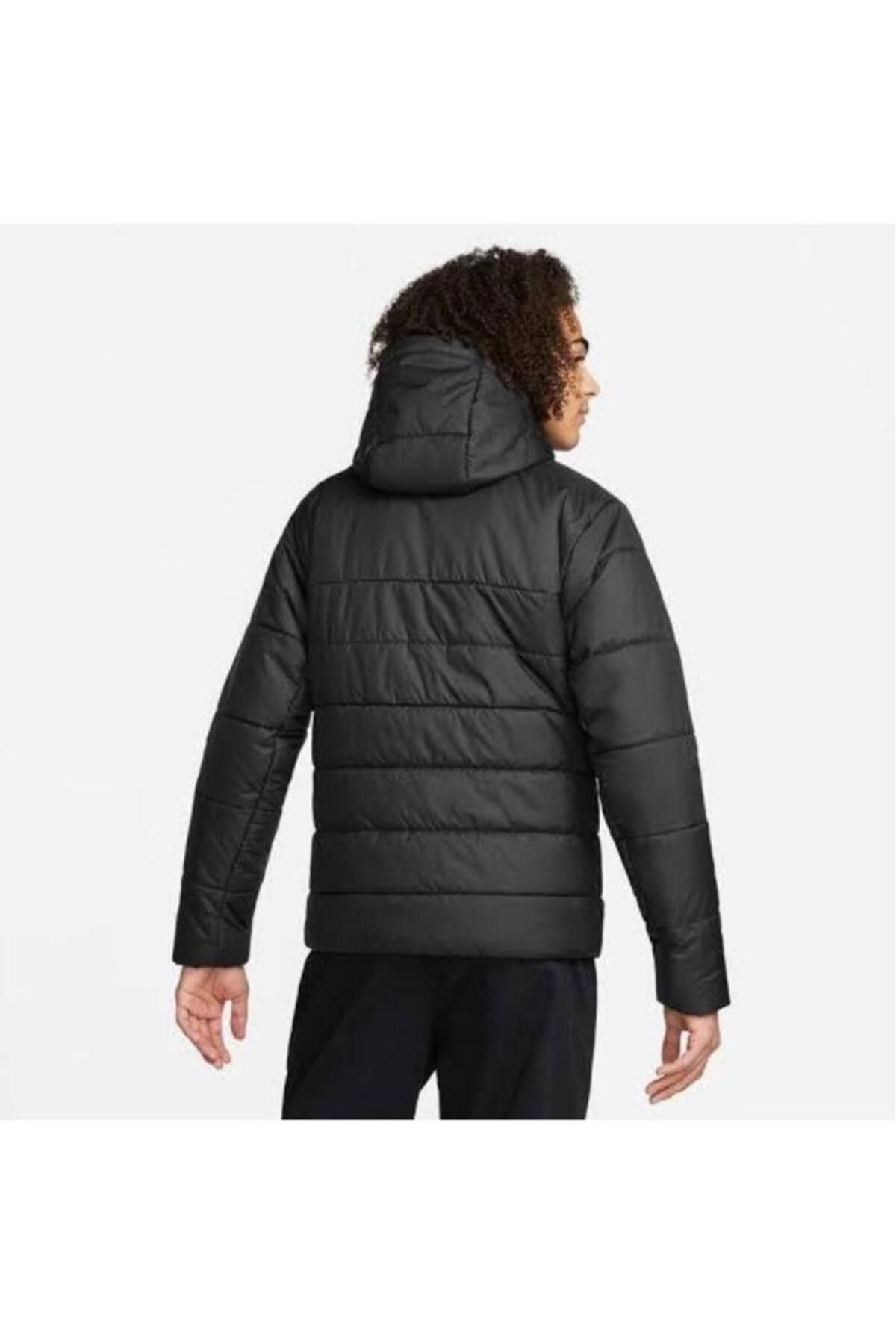 Nike synthetic fill hybrid jacket store