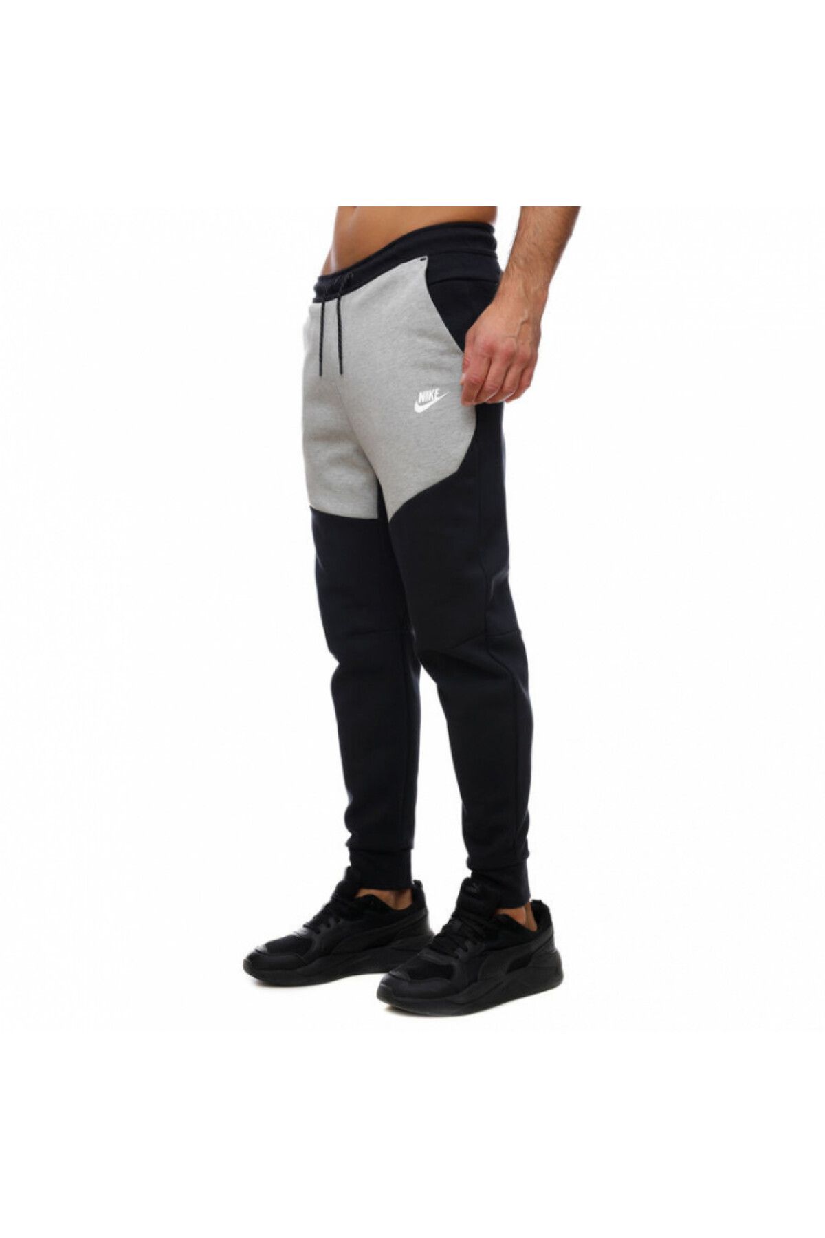Nike Sportswear Tech Fleece Men s Jogger Sweatpants Black grey