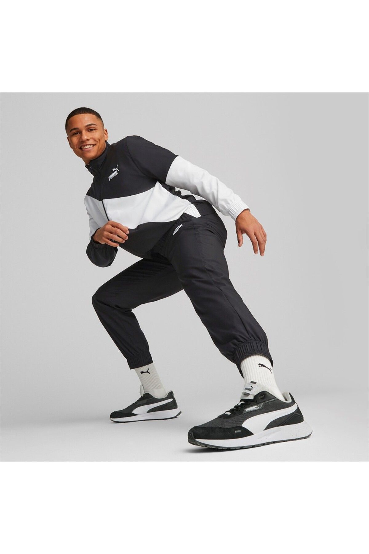 Puma Men s Tracksuit Set Power Woven Tracksuit Cl Black 67330901