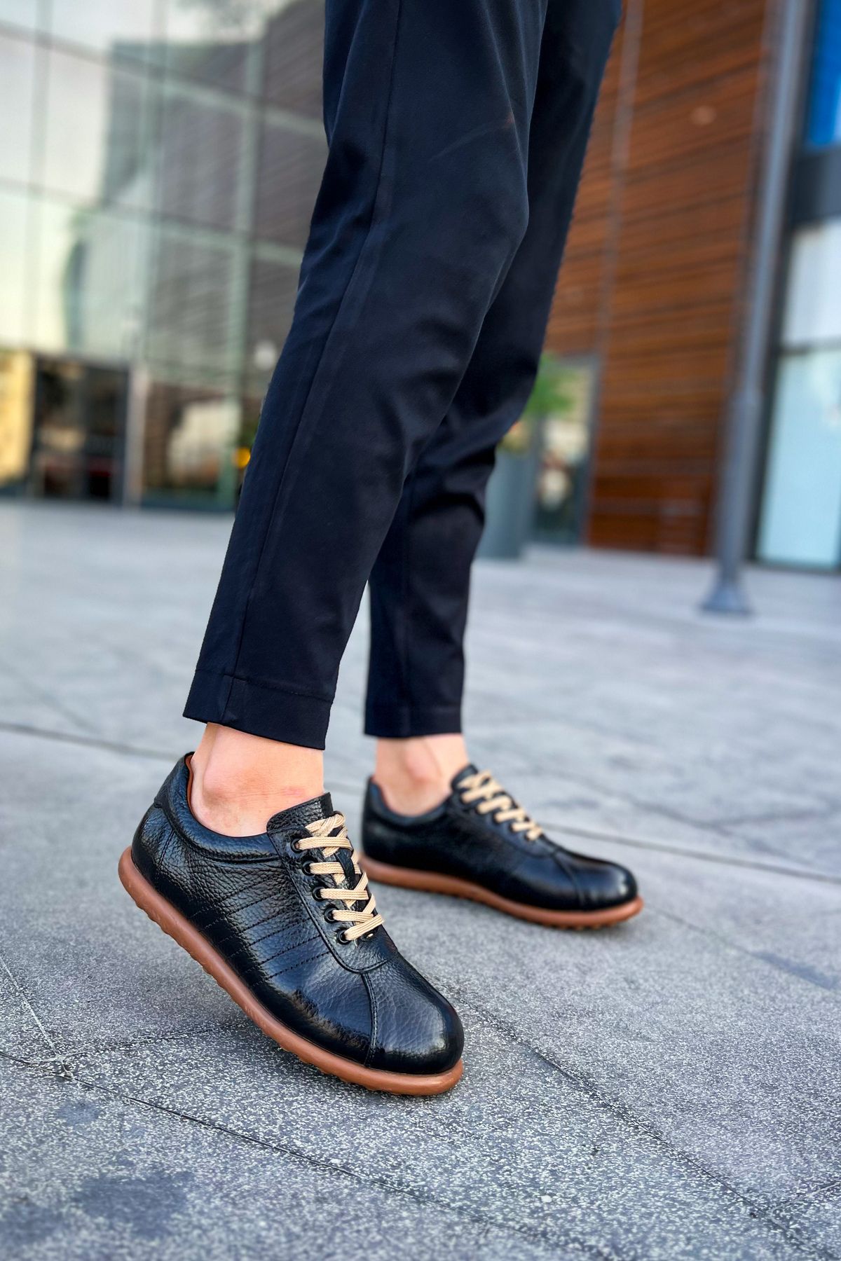 Crash Walking Shoes Black Flat Trendyol