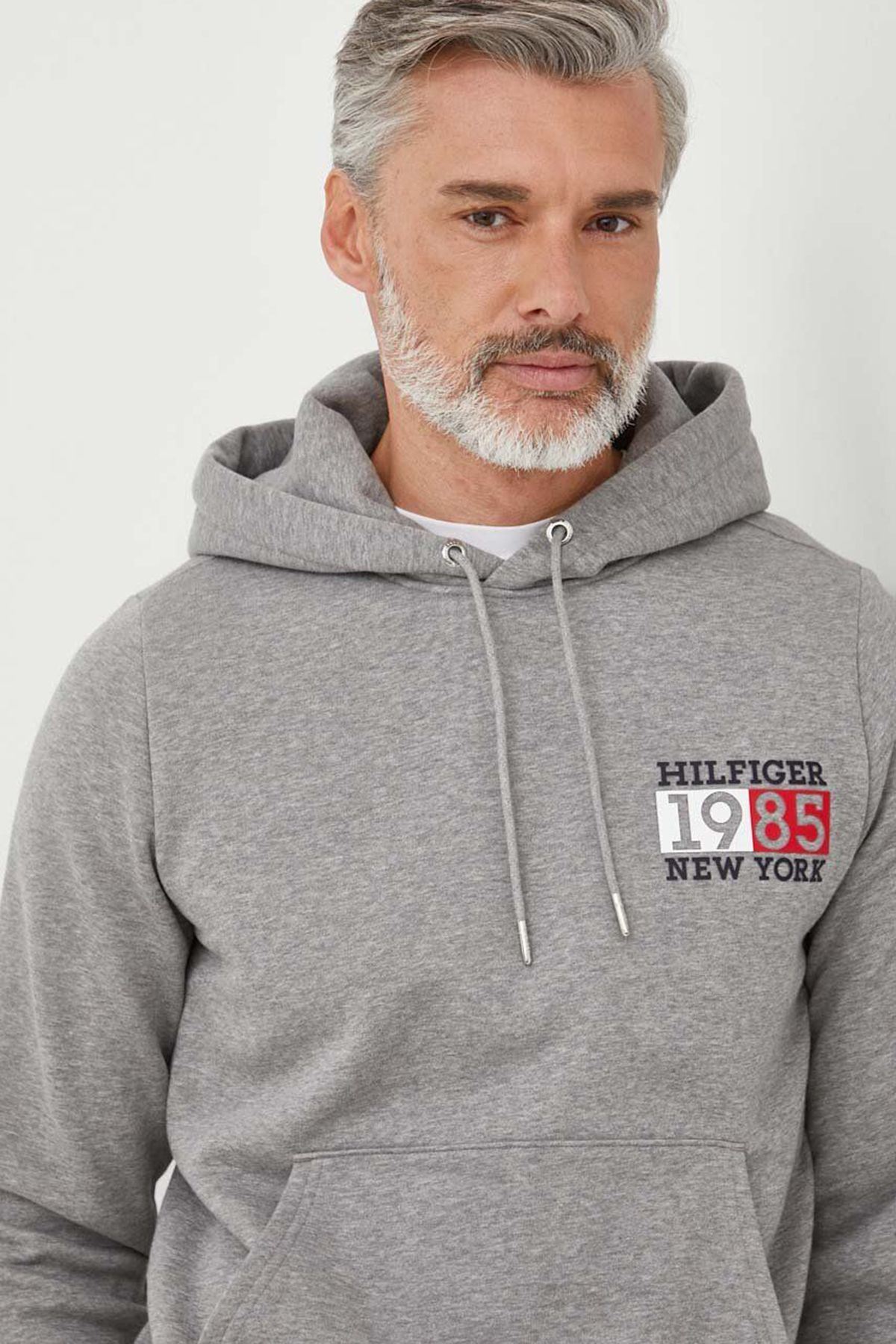 Tommy Hilfiger Cotton Regular Fit Hooded Sweat Men s SWEAT