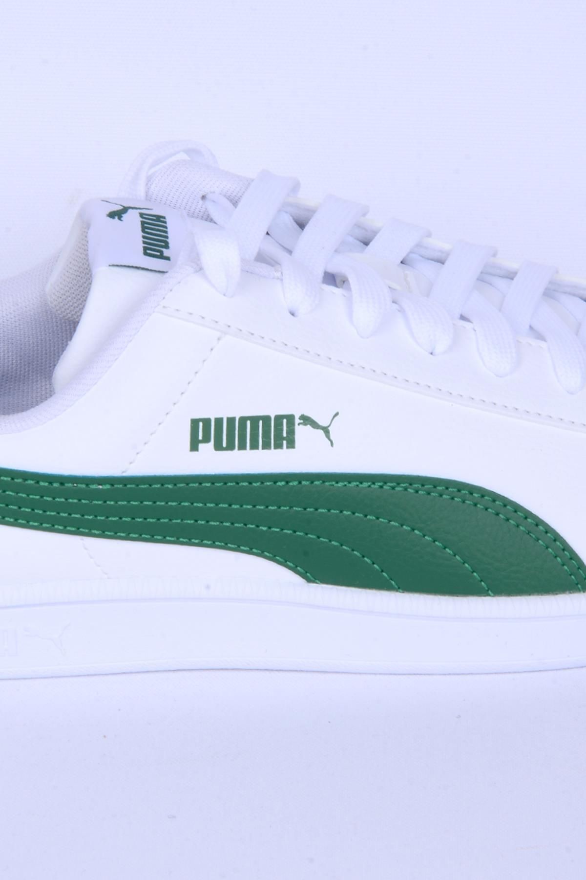 Puma 372605 35 Up White green Men s Sports Shoes Trendyol