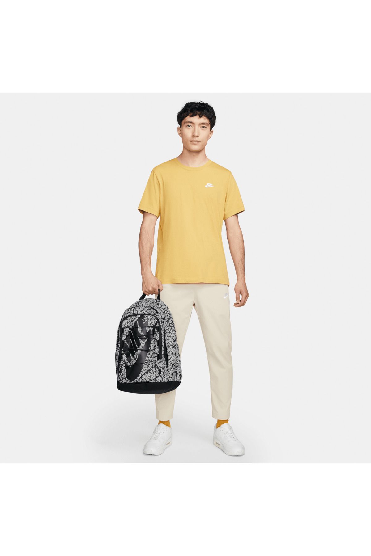 Nike hayward deals 26l