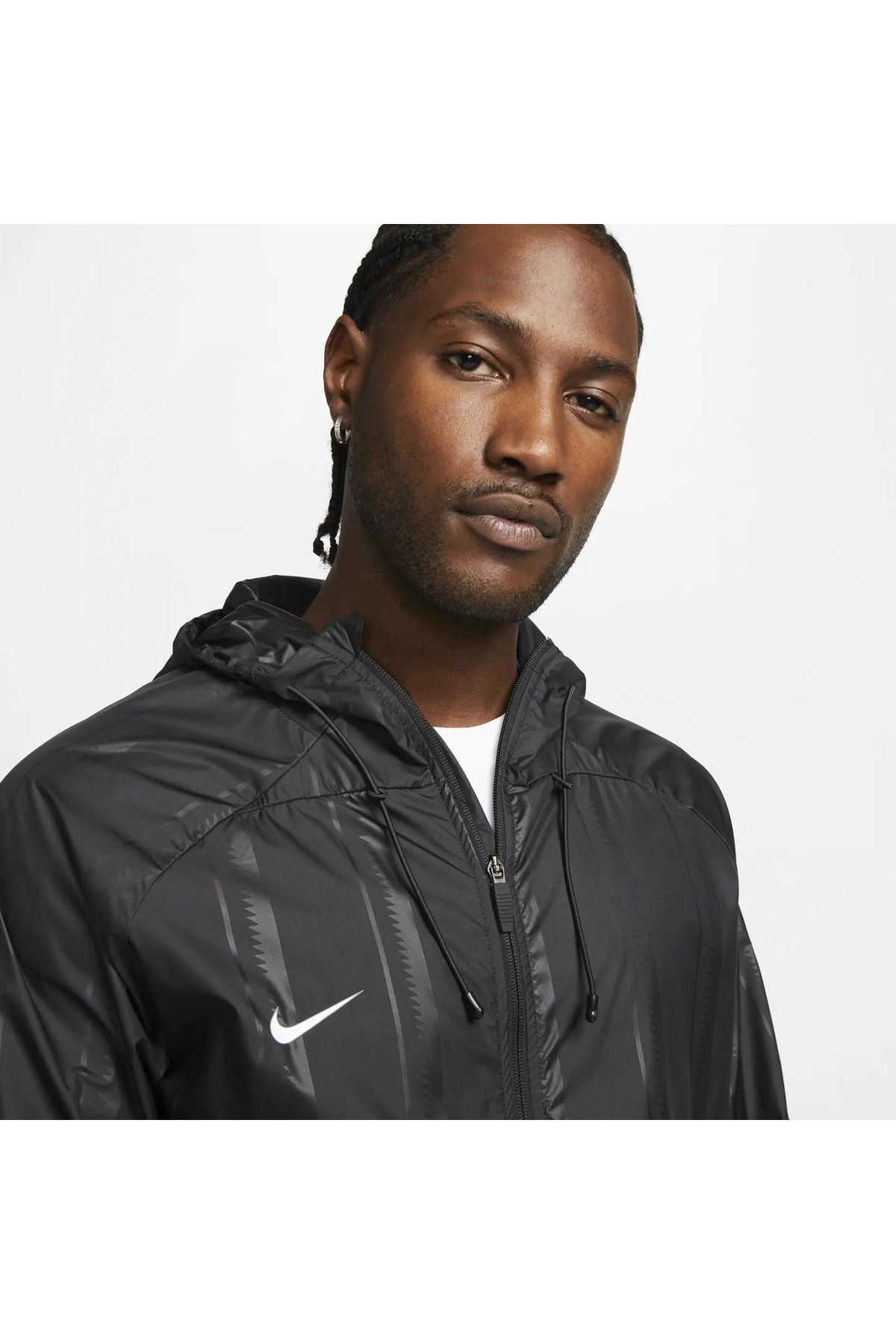 Nike clearance pro windbreaker