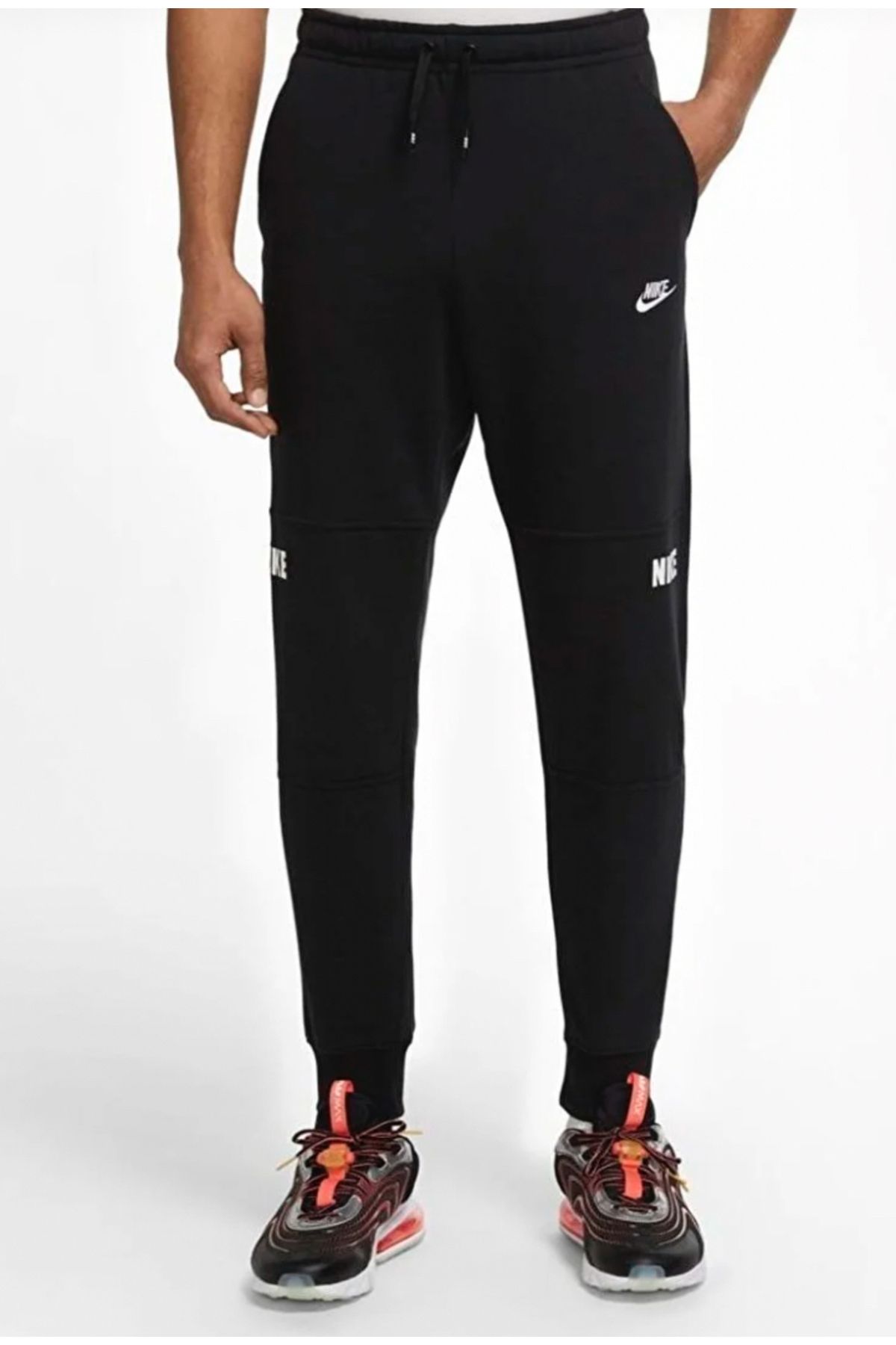 Nike sale jogger sweatsuit