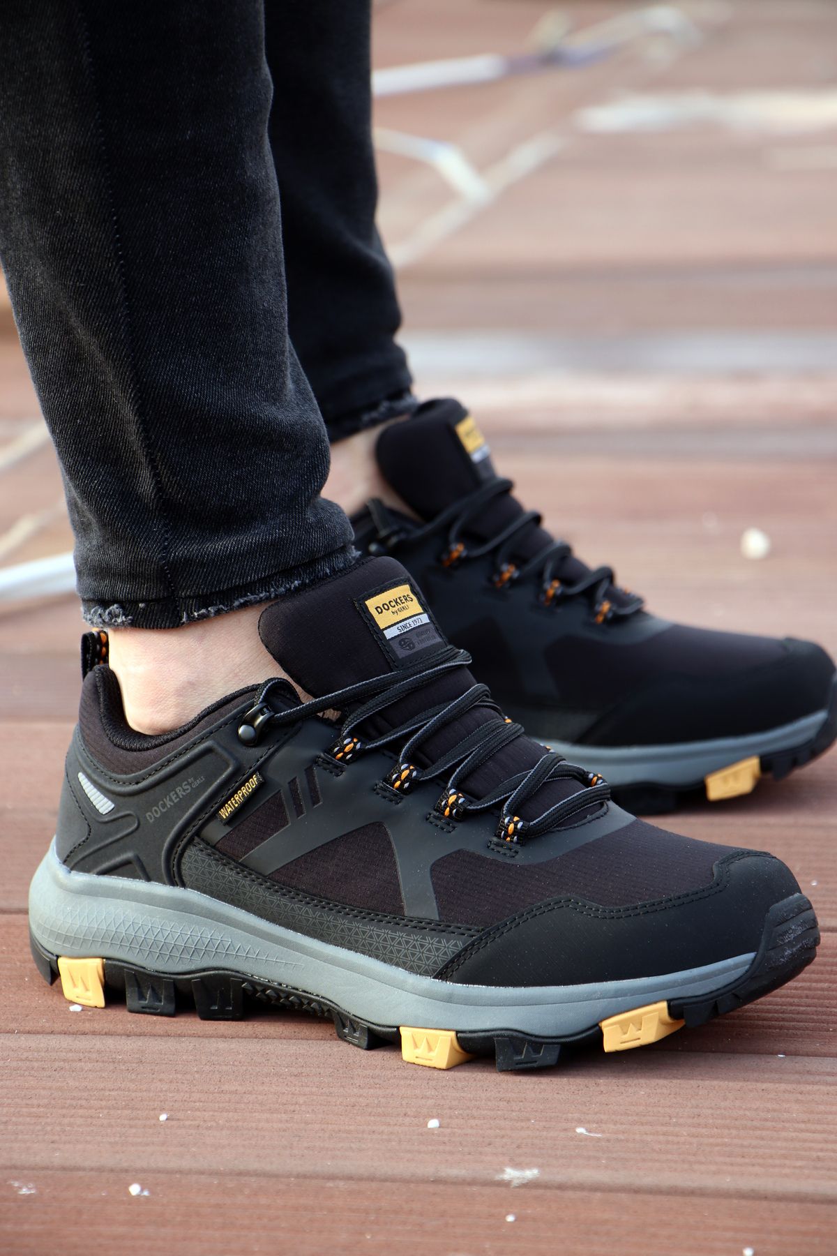 Dockers non top slip shoes
