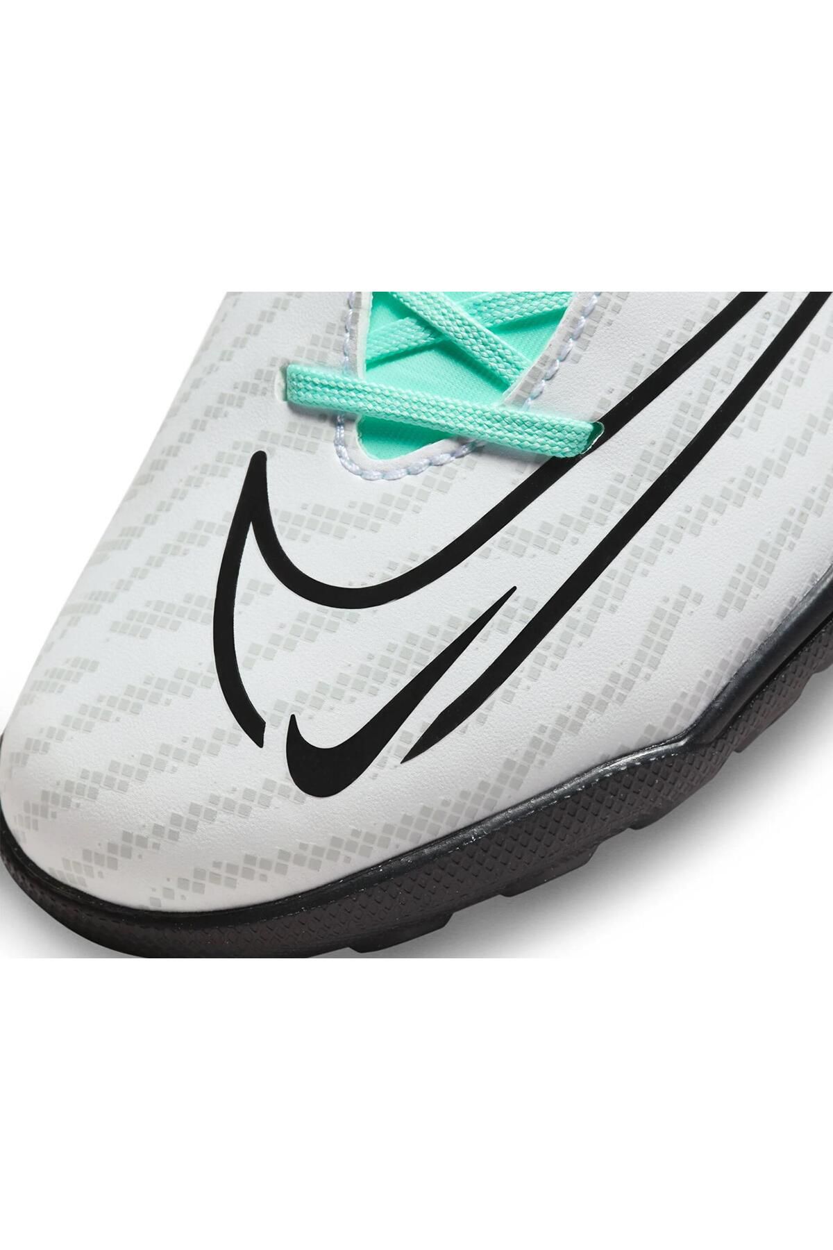 Crampons hypervenom junior 2025