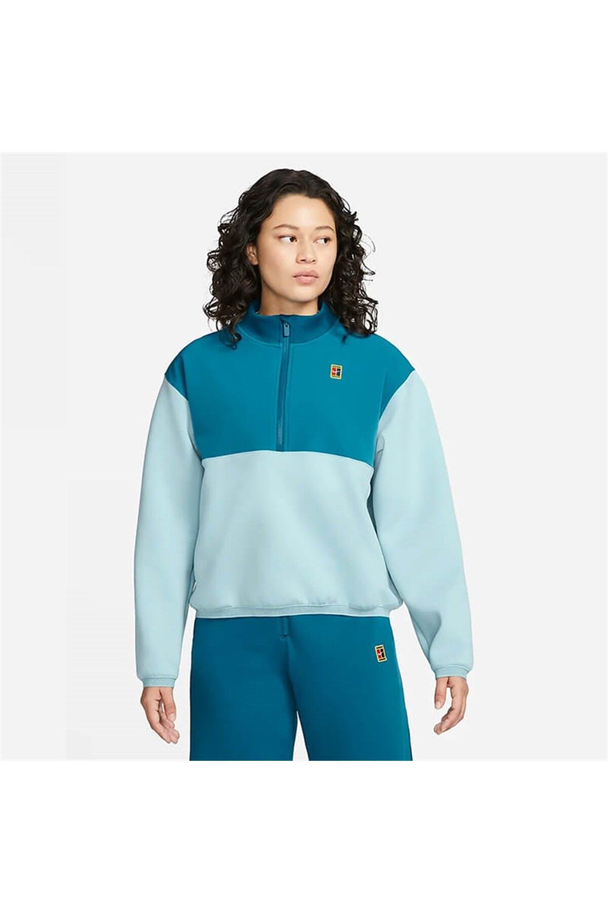 Nike Court Dri FIT Heritage Women s Half Zip Tennis Jacket Trendyol