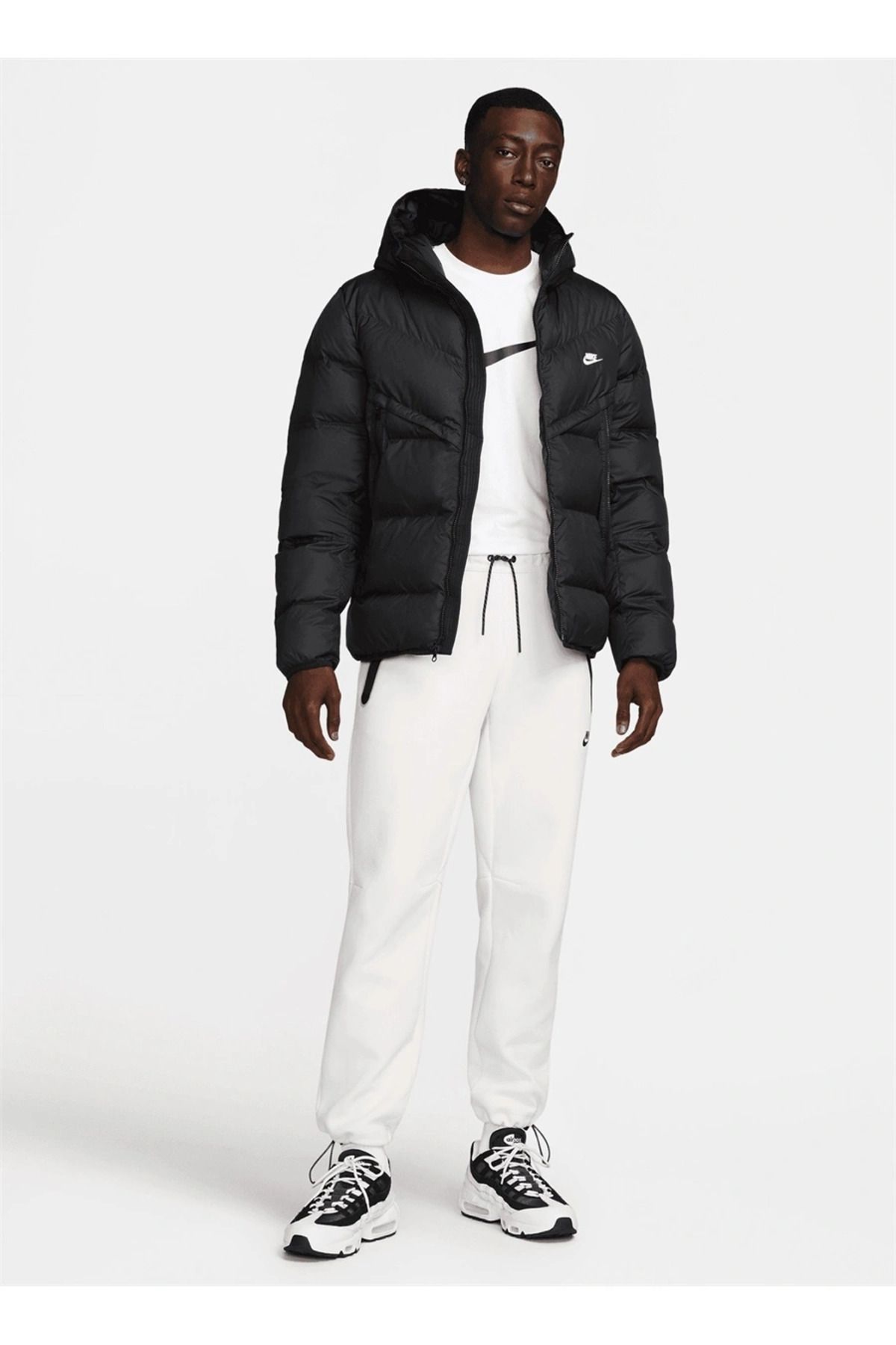 Nike Winter Jacket Black Regular fit Trendyol