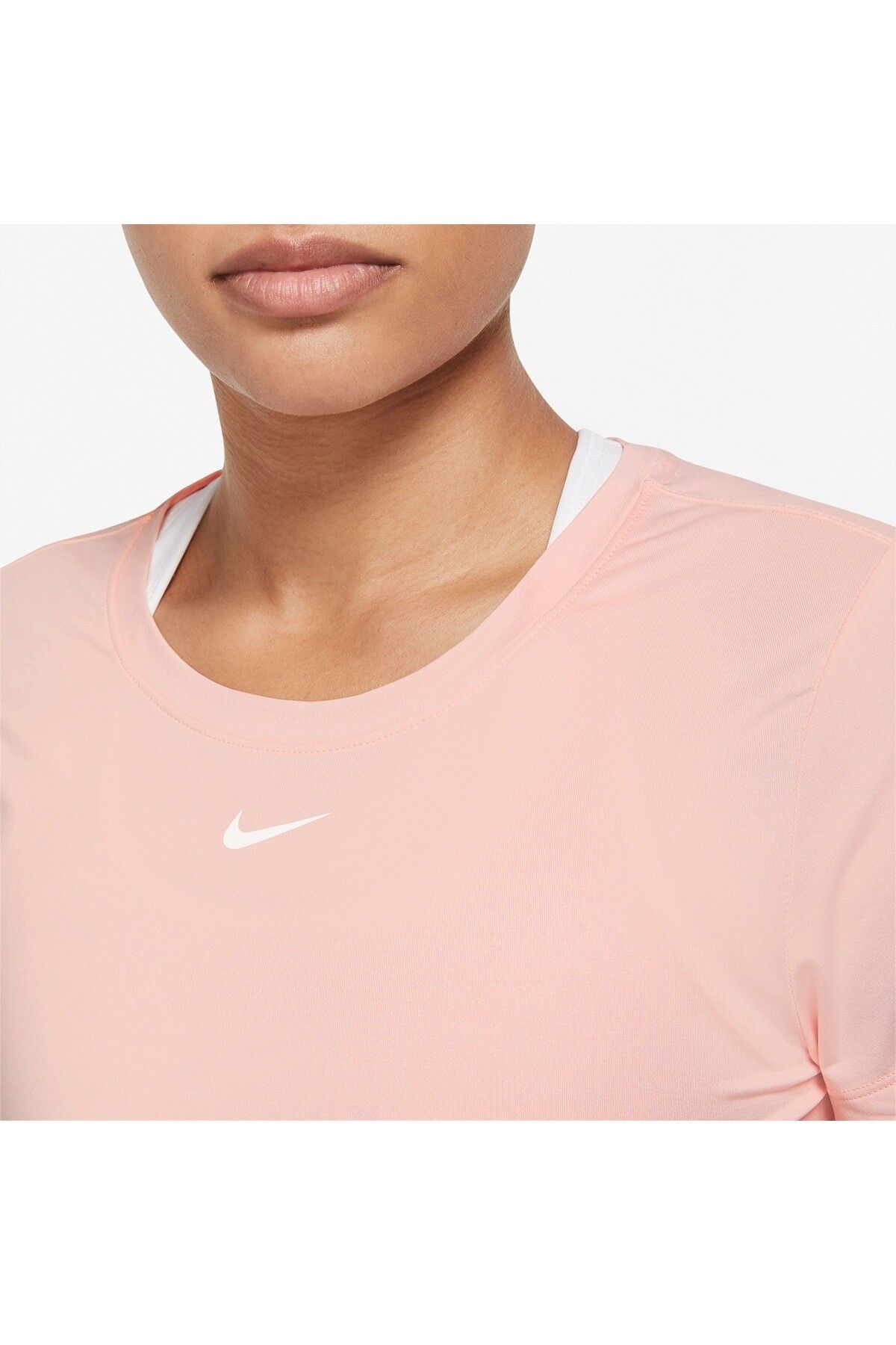 Nike t shirt pink hotsell