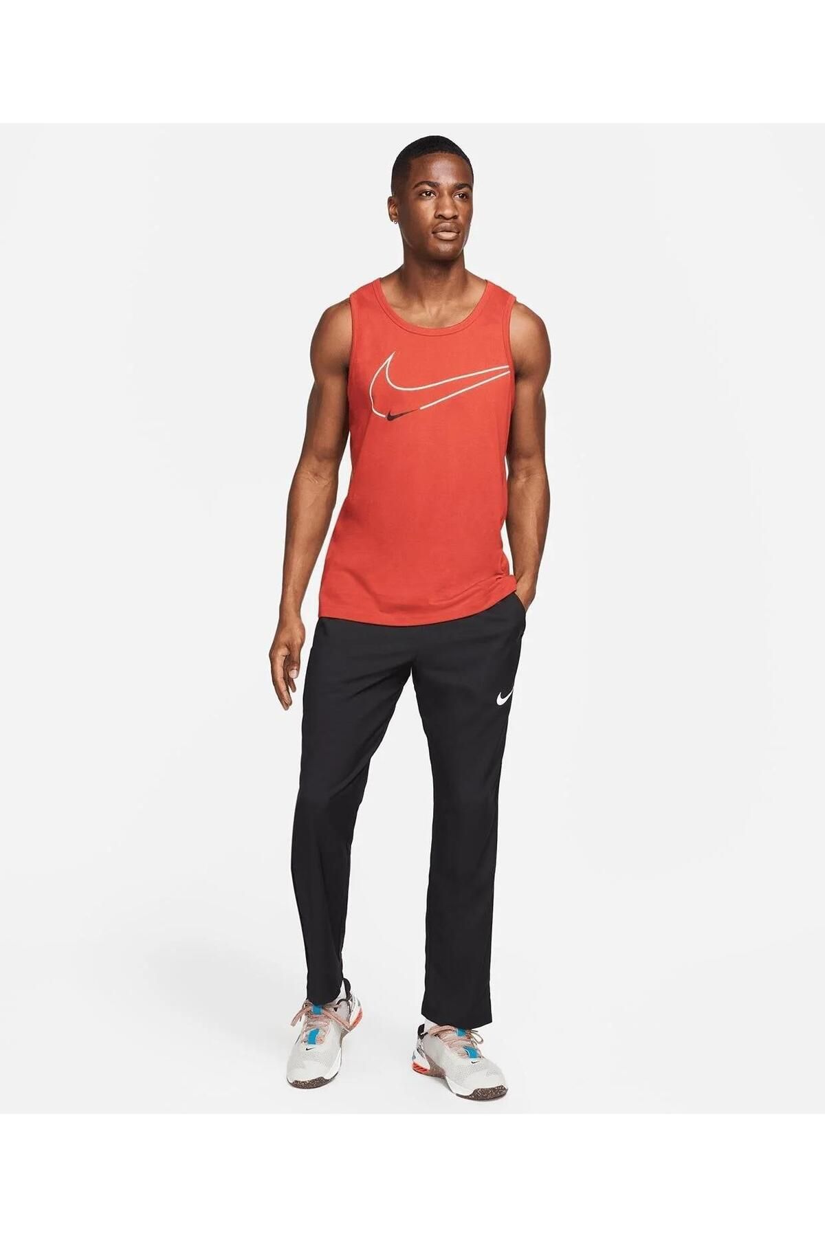 Nike Dri fit Men s Woven Team Training Pants Black Men s