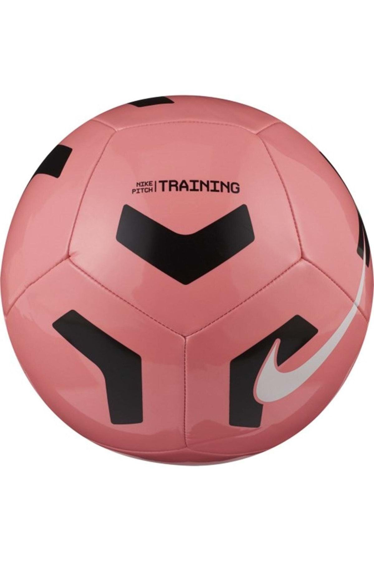 Nike pitch training hot sale