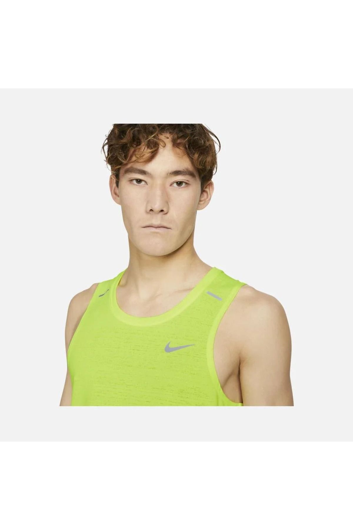 Running undershirt 2025