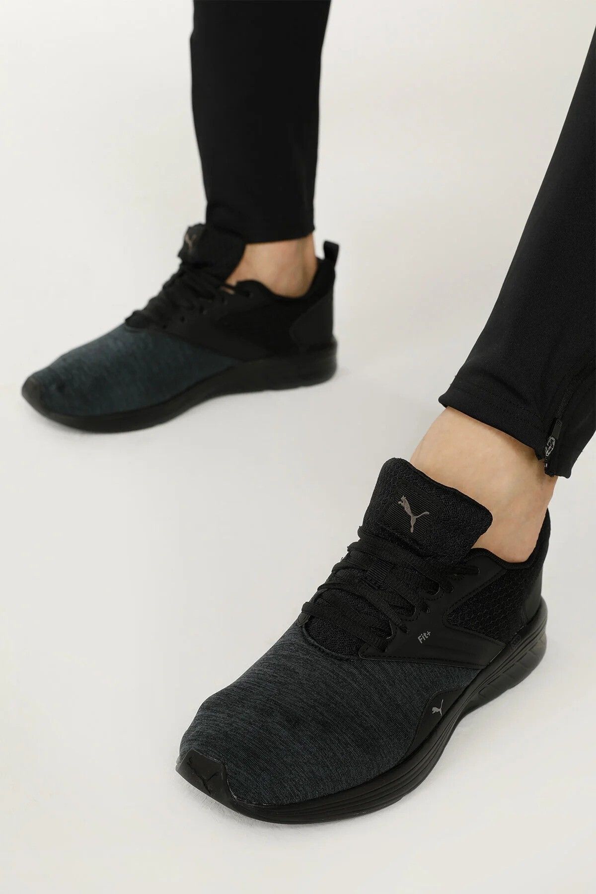 Puma nrgy comet black sale