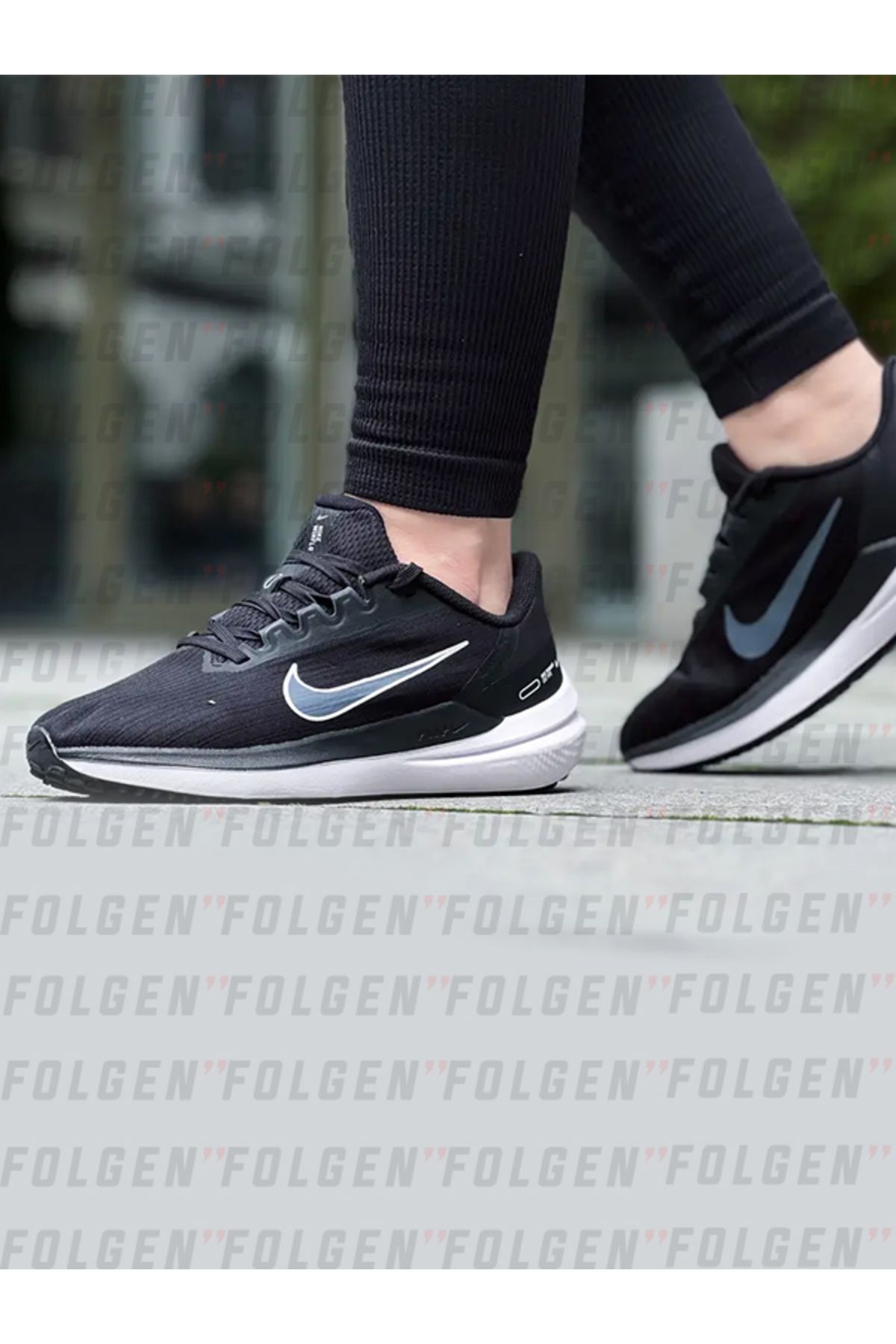 Nike flat sports sales shoes
