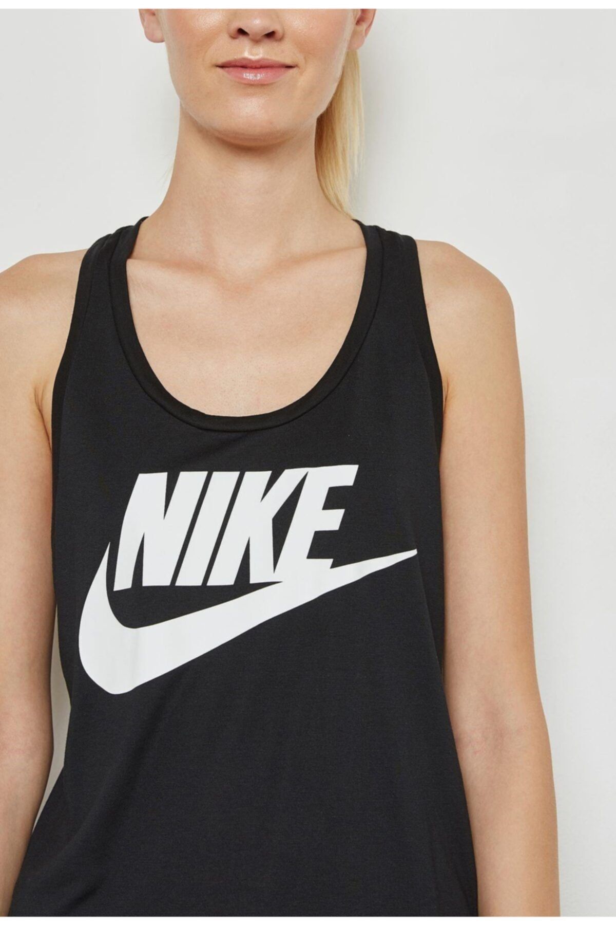 Sleeveless nike deals vest womens