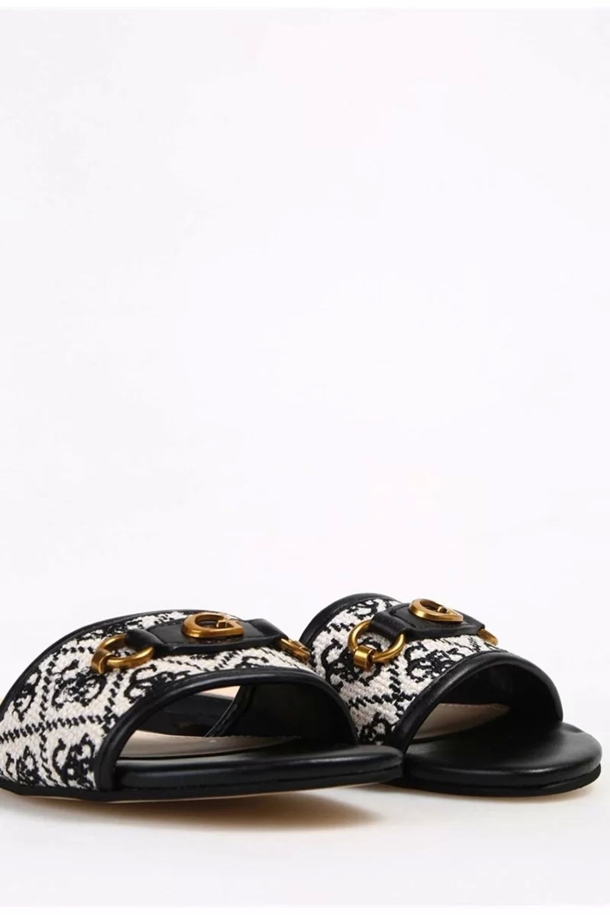 Guess women slippers sales