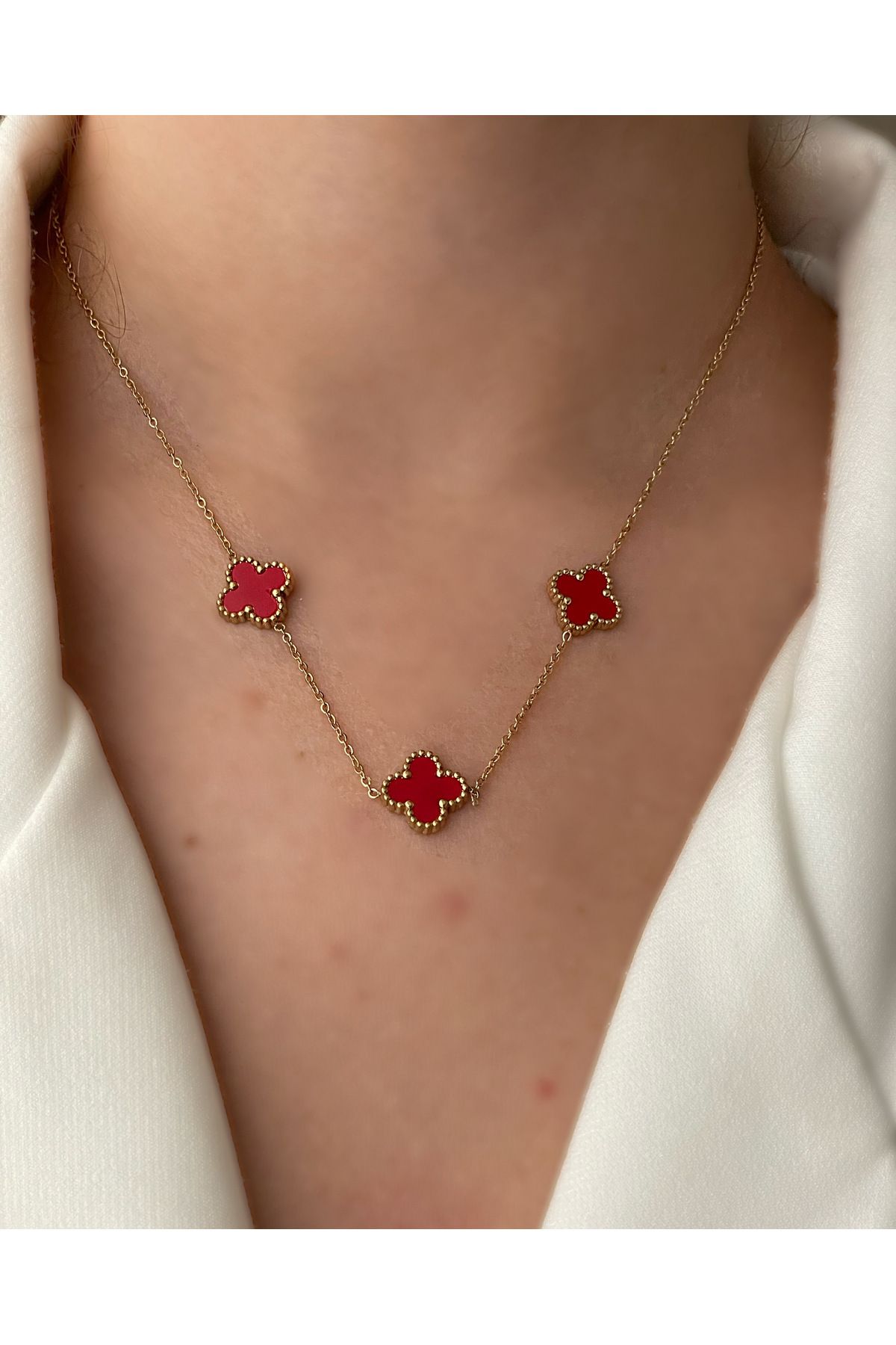 Van cleef hot sale red clover necklace