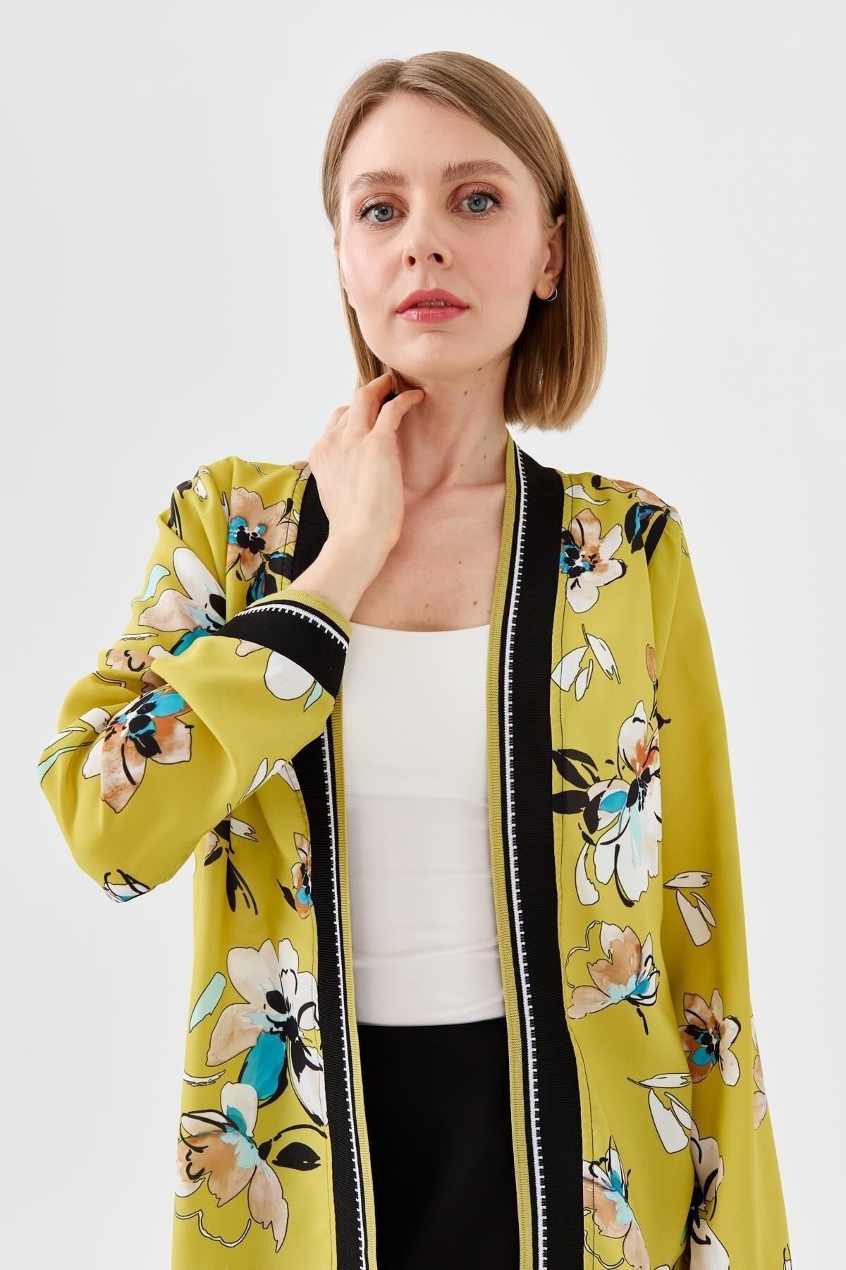 Short summer best sale jacket womens
