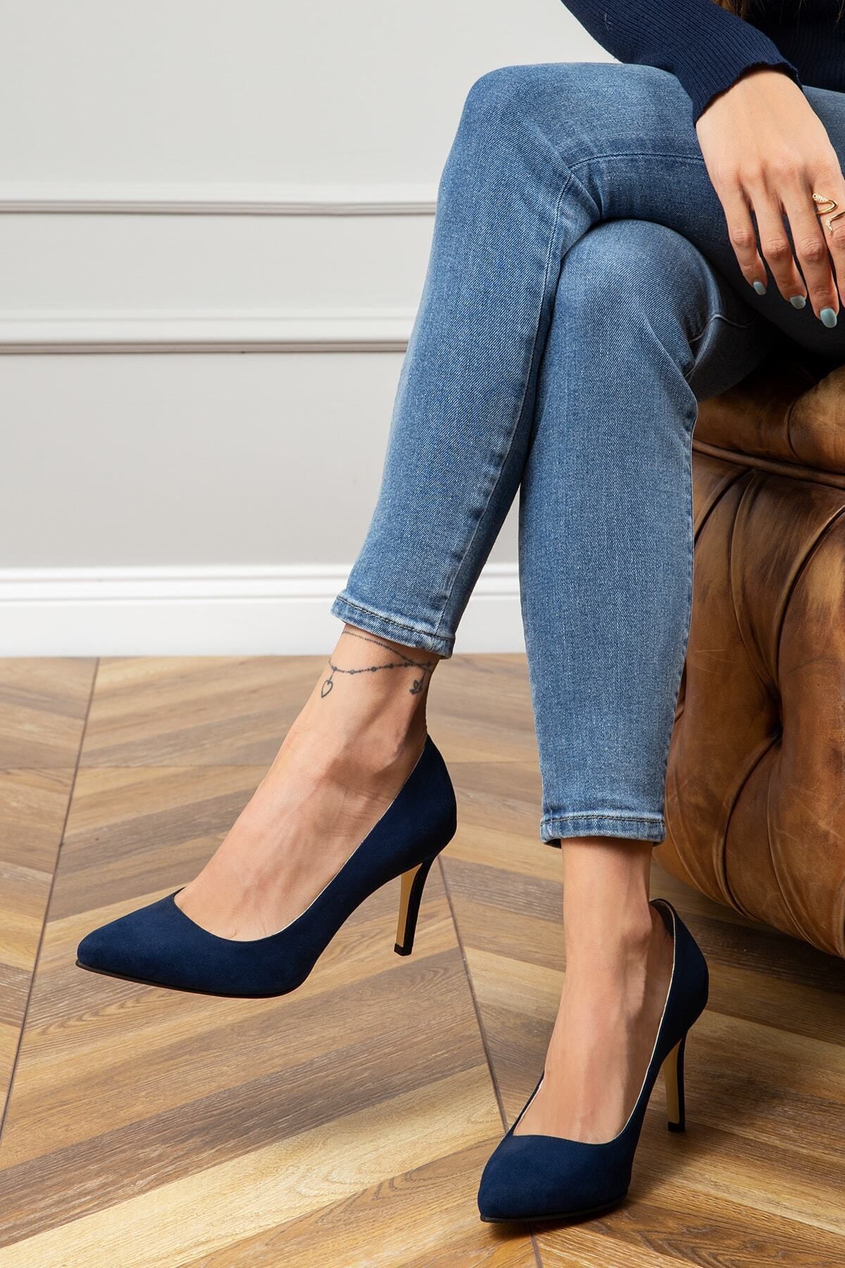 Dark navy pumps on sale
