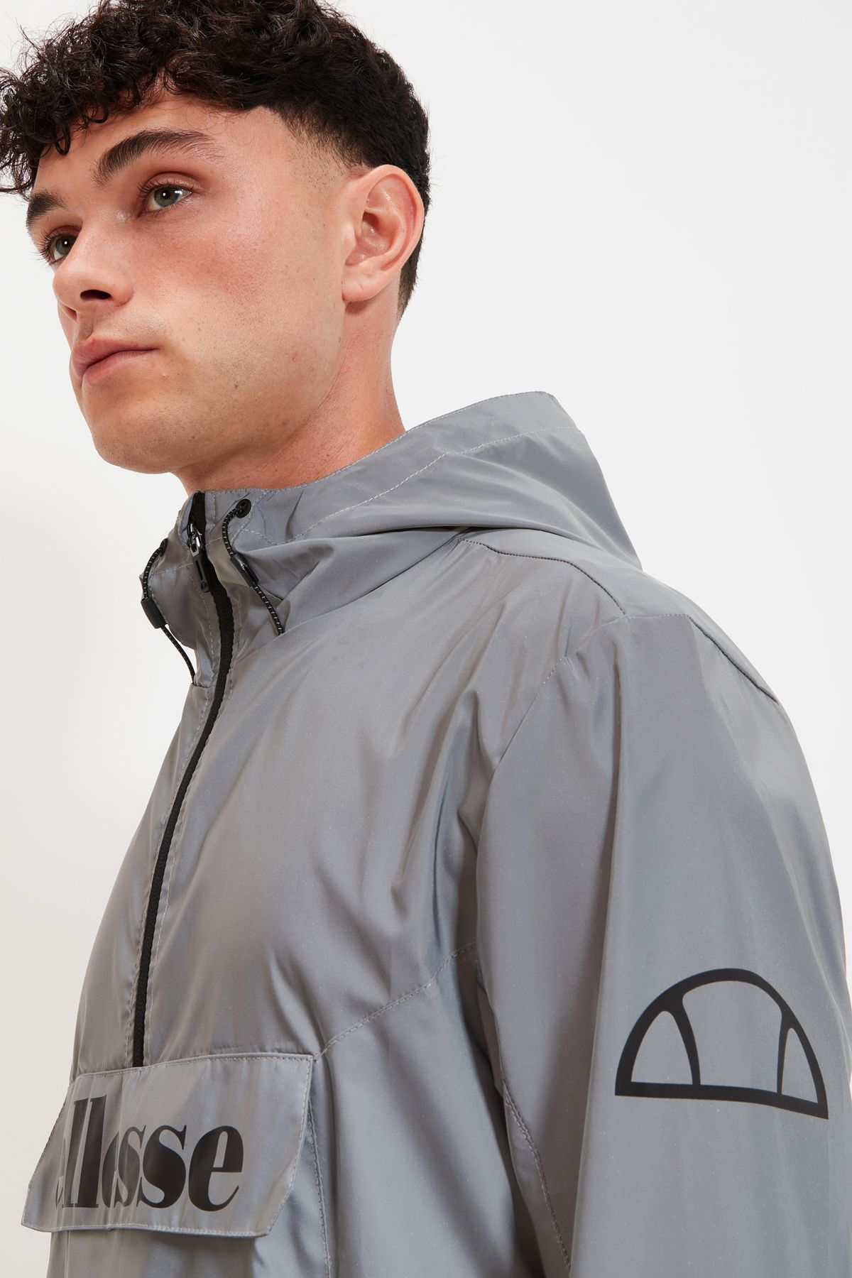 Ellesse windrunner jacket store