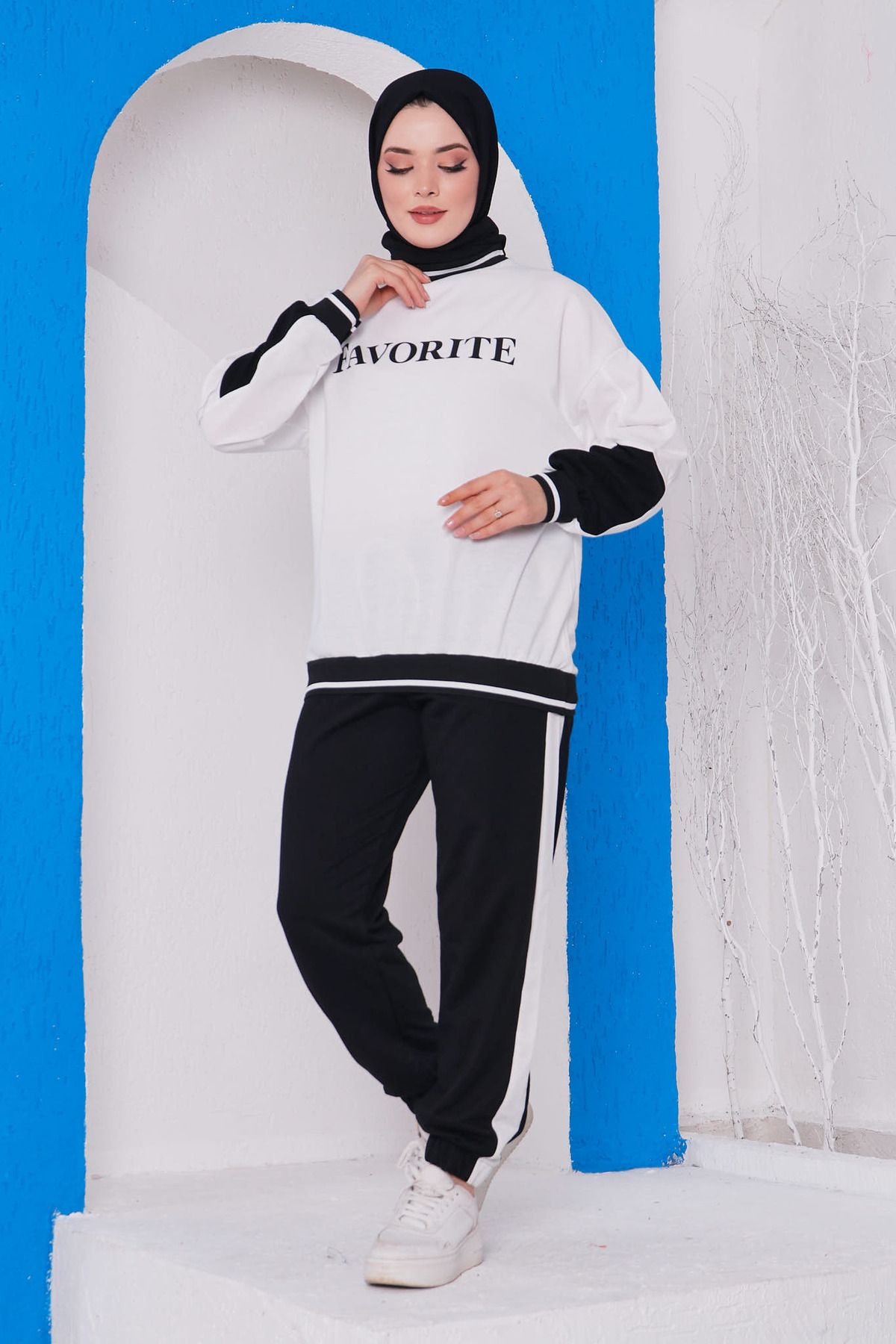 Hijab tracksuit 2025