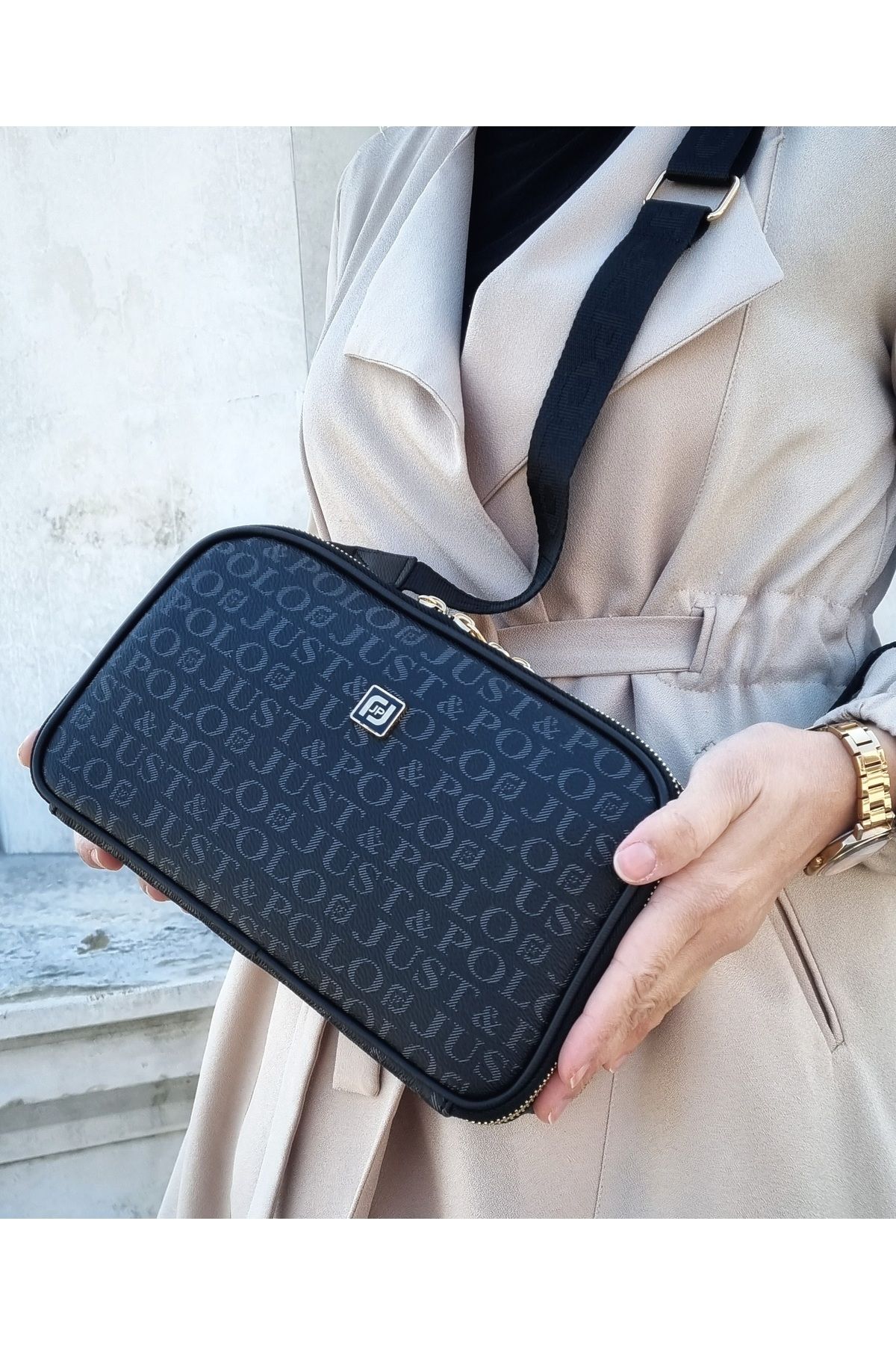 Long messenger bag top