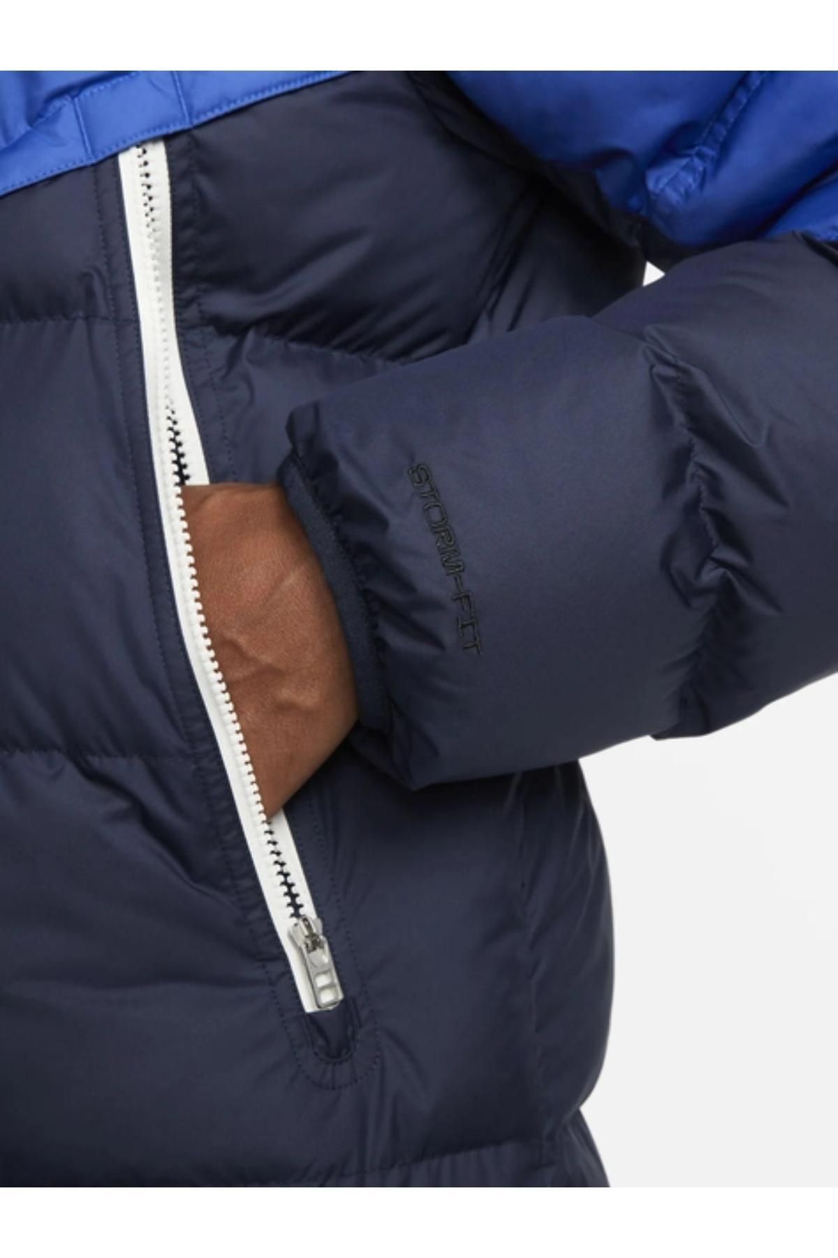Nike Men s Navy Blue Sax Blue Storm fit Windrunner Coat Dr9605 480