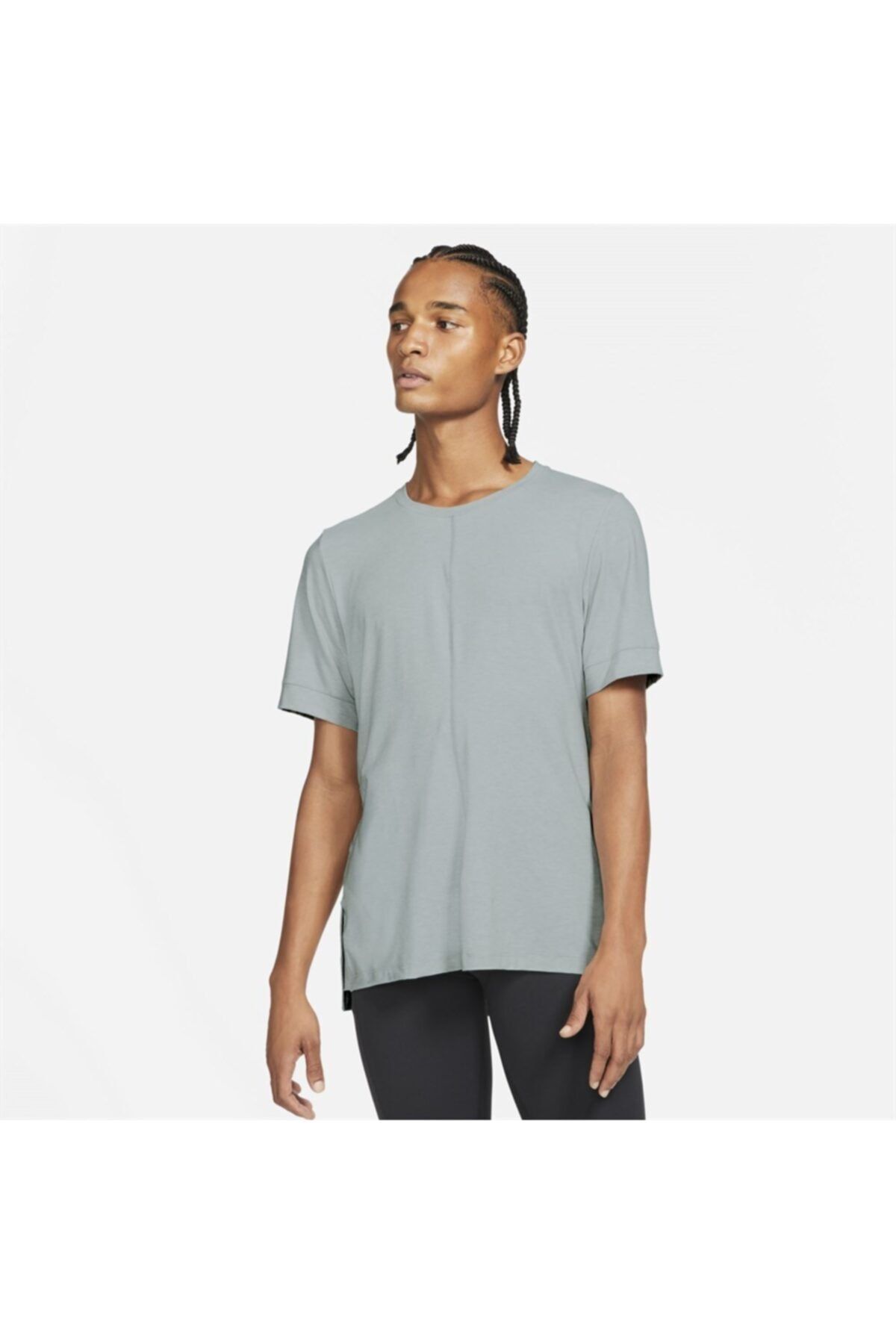 Nike clearance yoga tee
