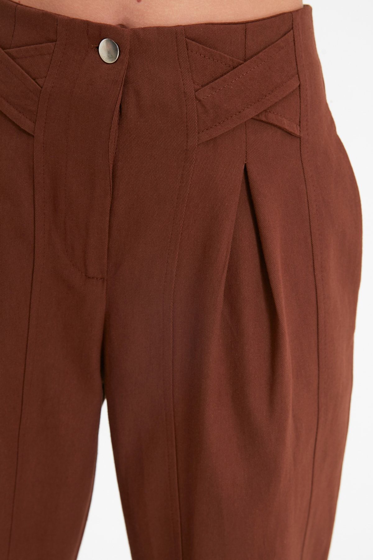 Trendyol Collection Brown Cotton Carrot Pattern Stripe Detailed Woven  Trousers TWOAW22PL0342 - Trendyol