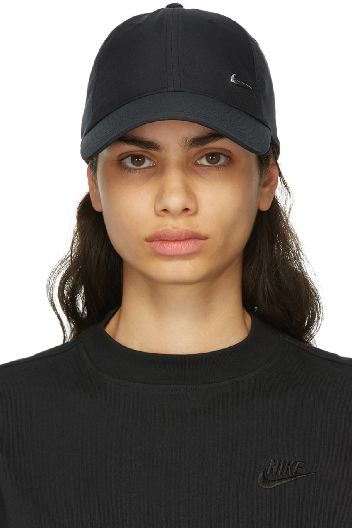 Nike Heritage86 Metal Swoosh Black Cap Unisex
