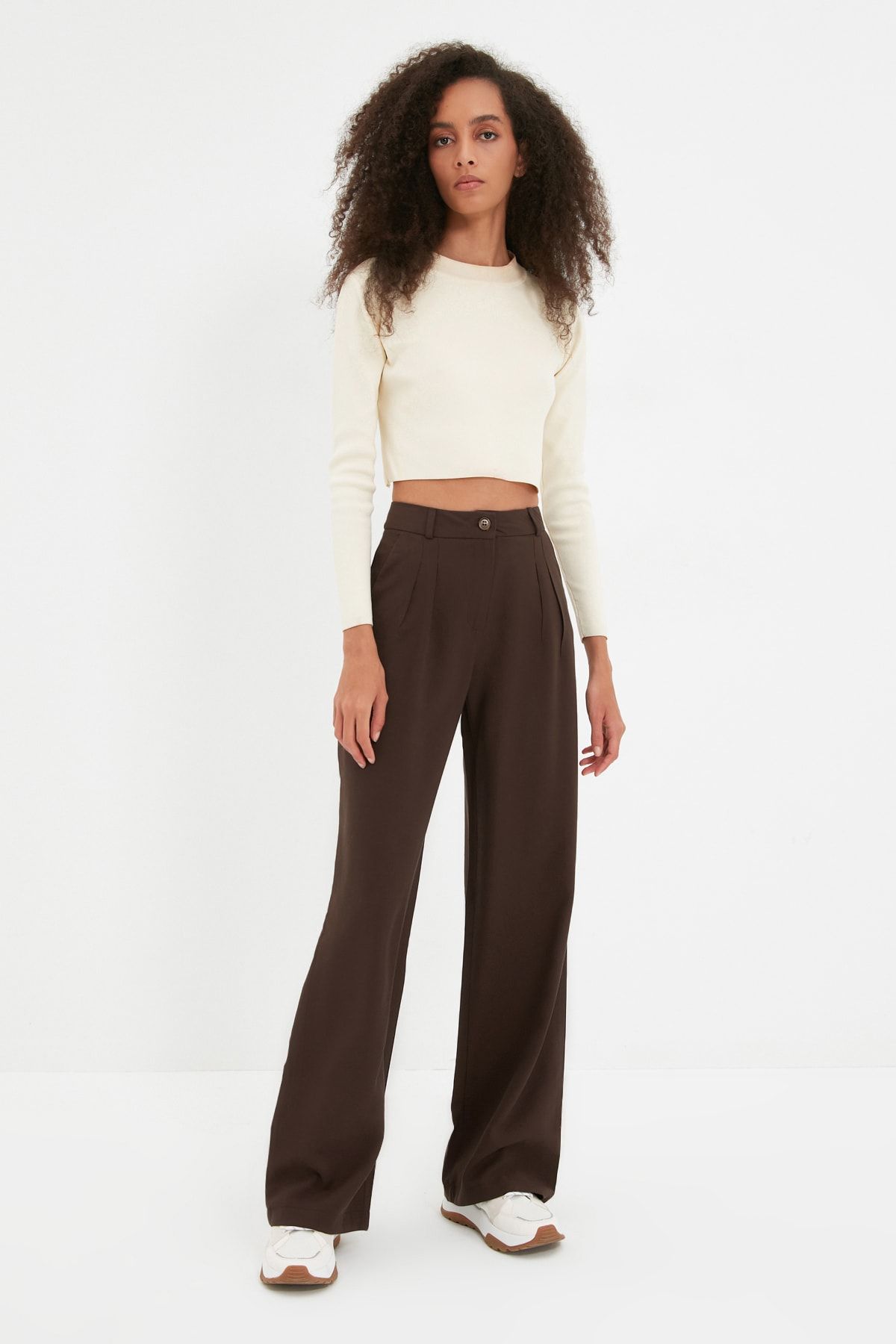 Khaki Pants | Versatile and Stylish Staple for Every Wardrobe - Trendyol