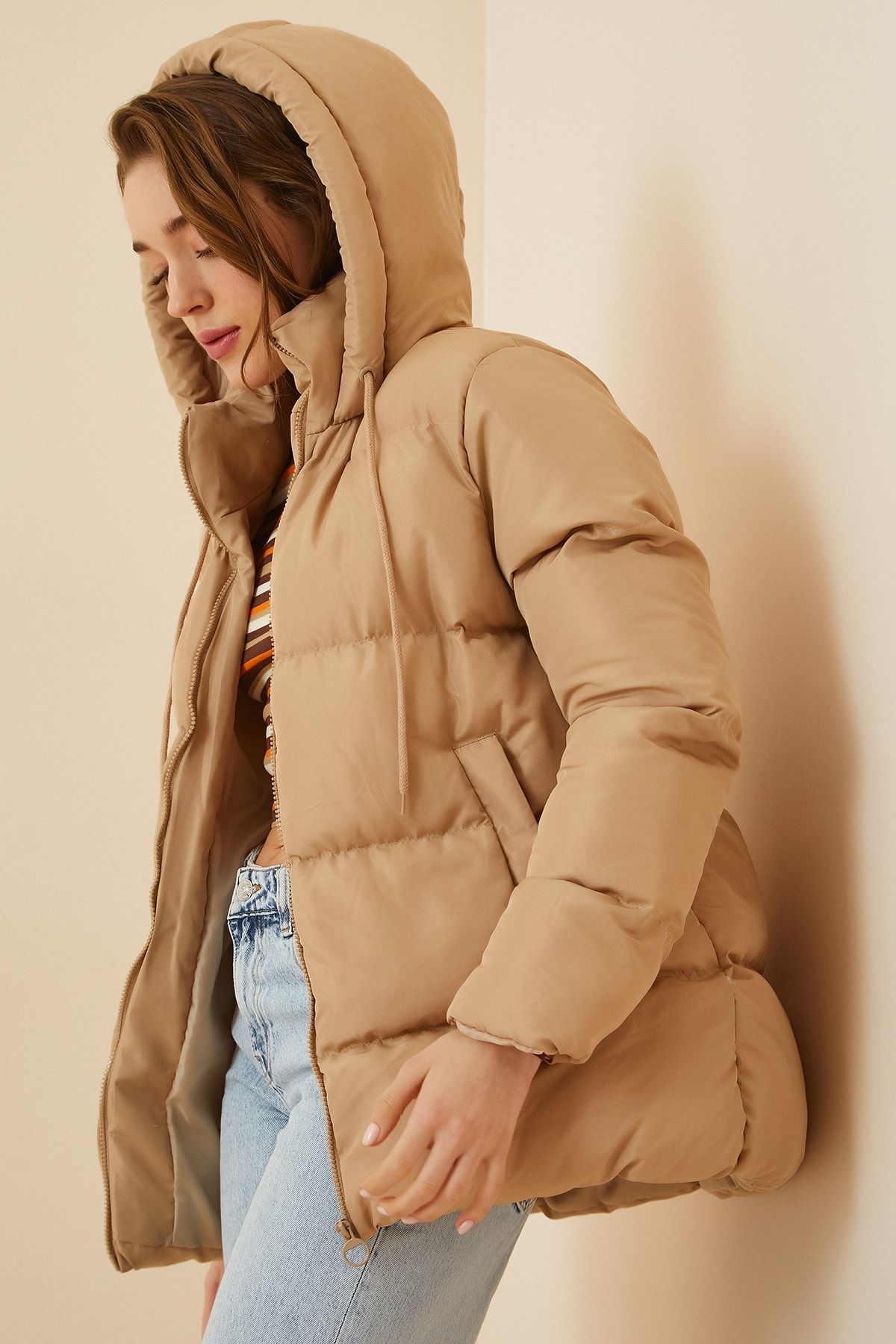 Stradivarius padded puffer jacket in beige - ShopStyle