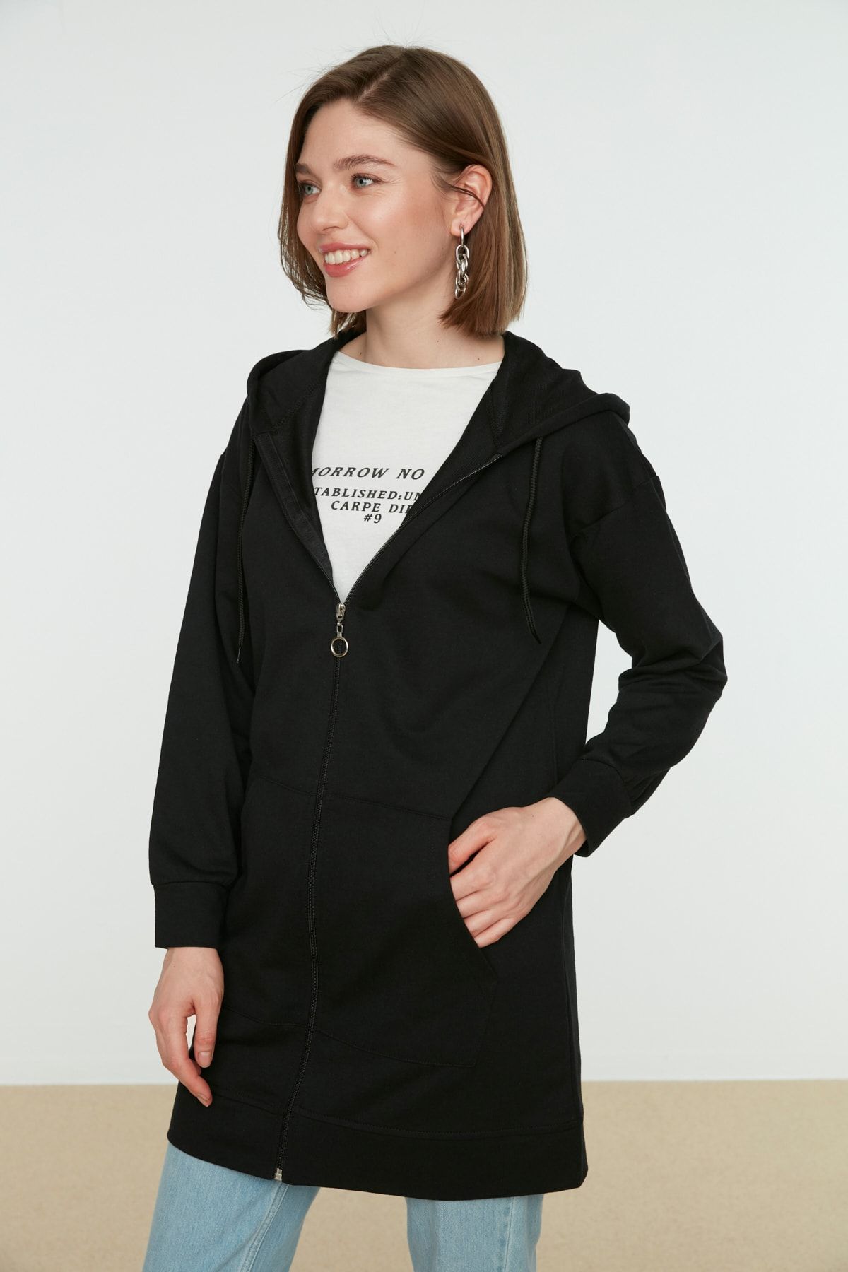 Black sweatshirt on sale cardigan