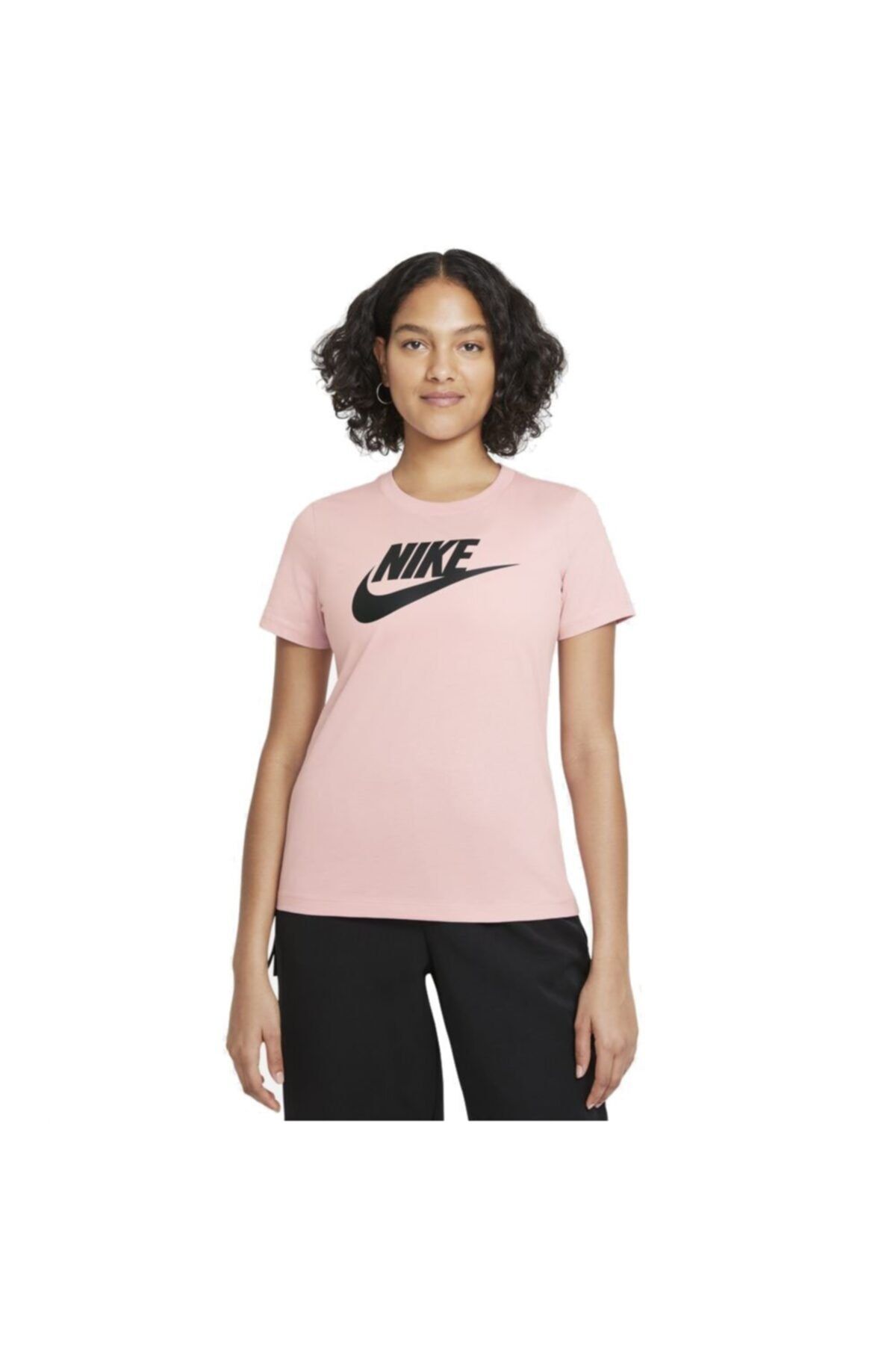 Nike essential outlet t shirt