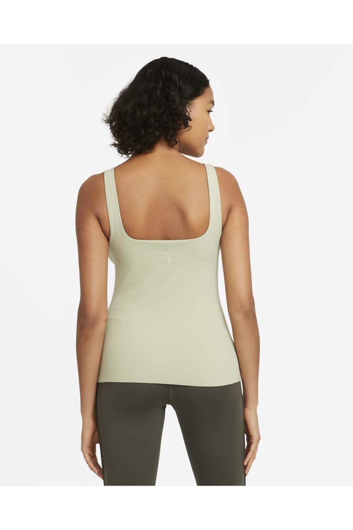 Nike sports vest with built in bra discount