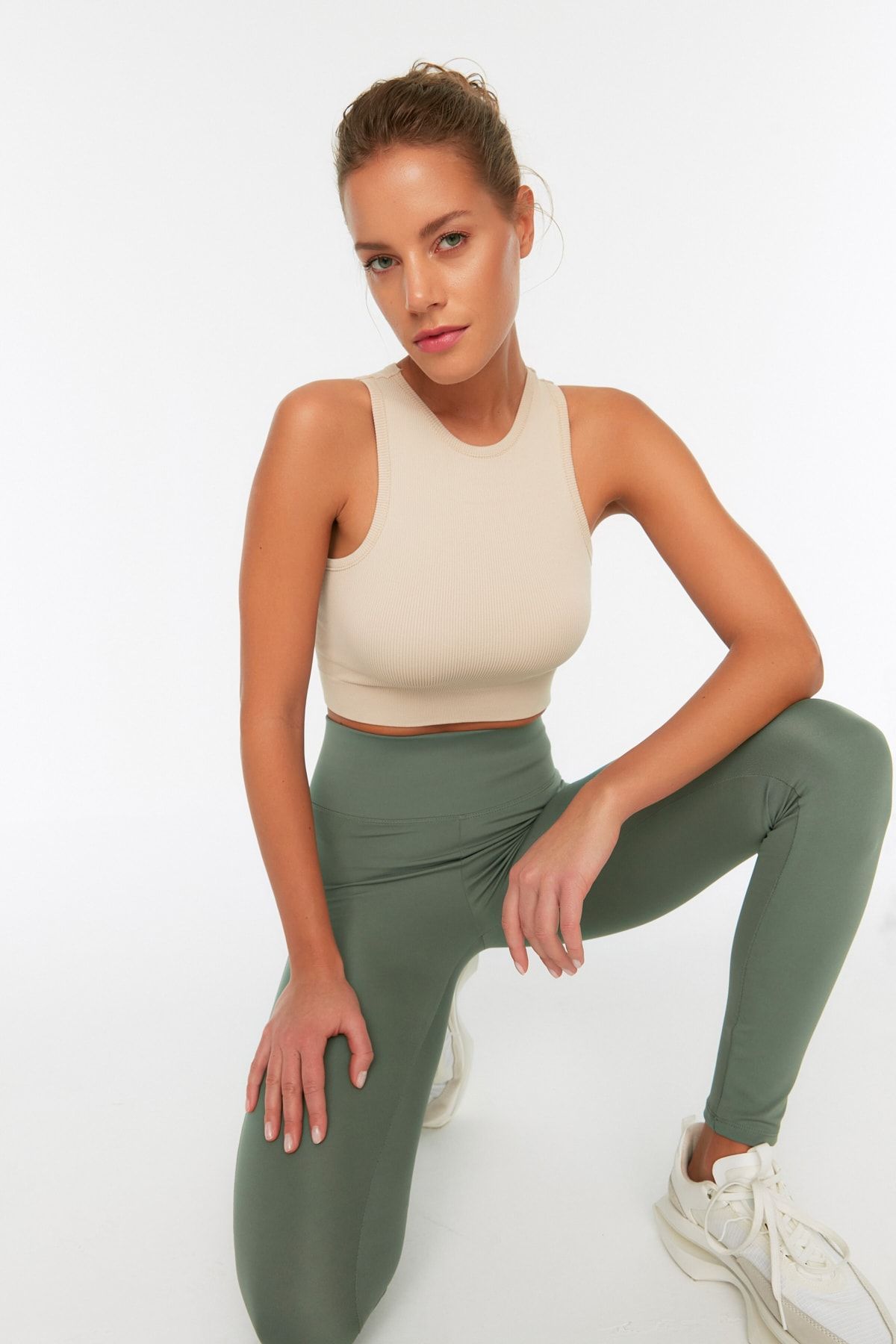 Trendyol Collection Khaki Seamless/Seamless Light Support/Shaping