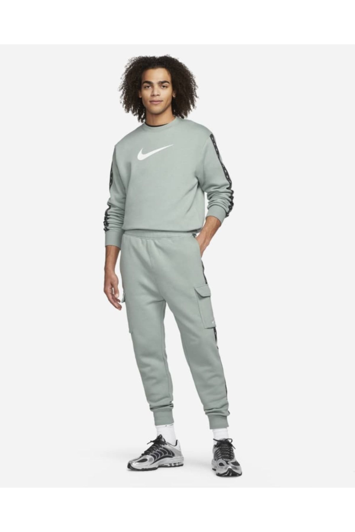 Nike men's clearance sweatpants with pockets