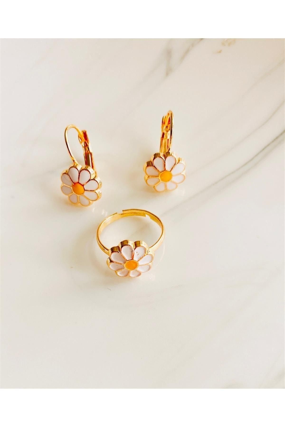 Ring and deals earring set