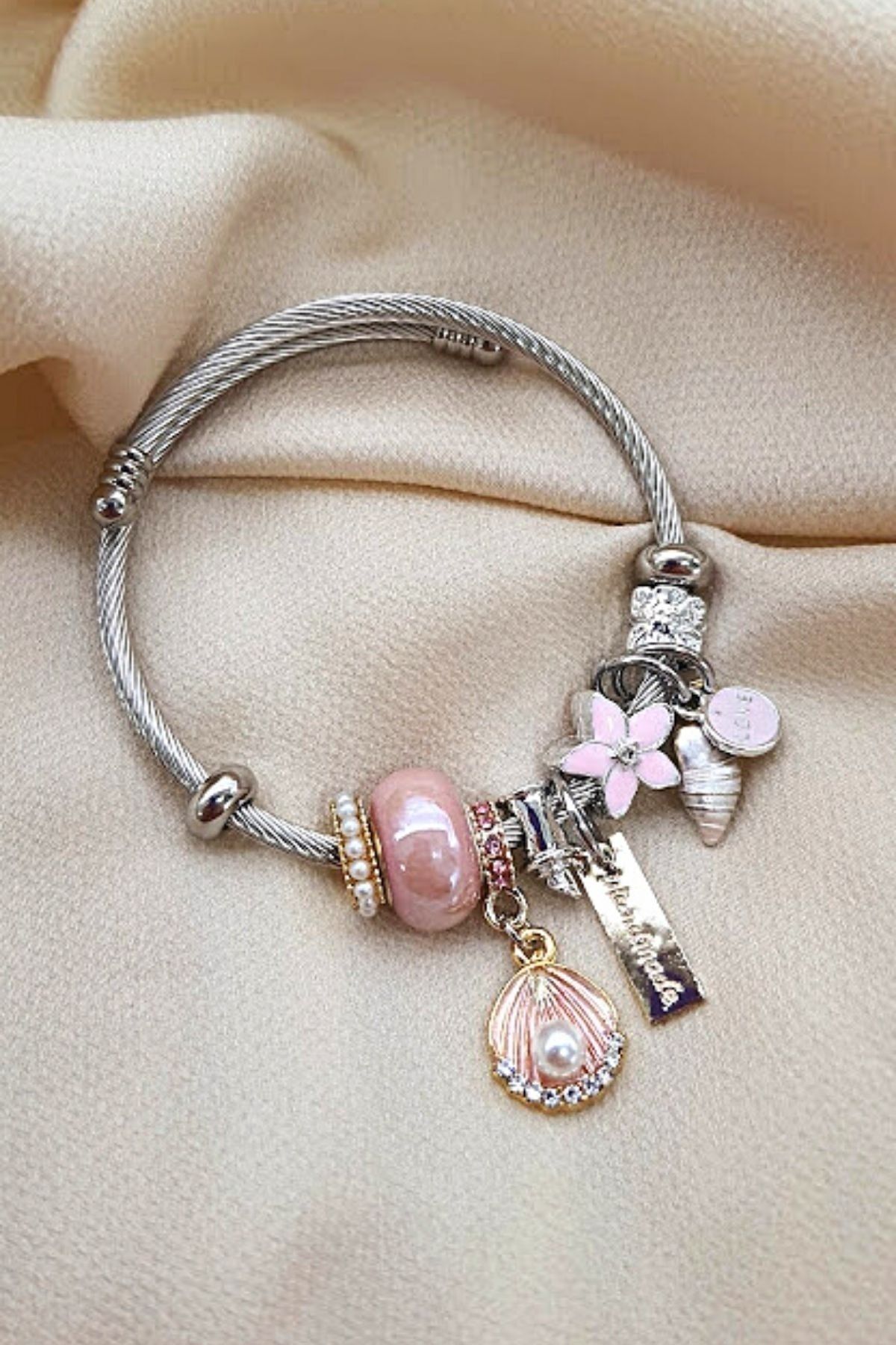 Flower deals charm bracelet